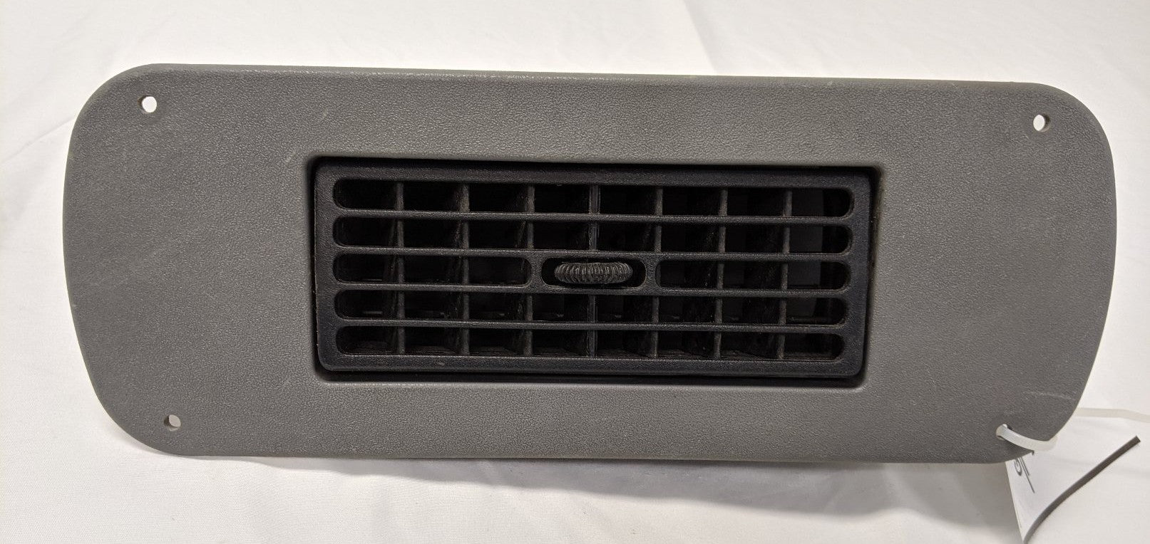 Used Freightliner Columbia Sleeper Air Vent Louver & Bezel - P/N A22-59504-001