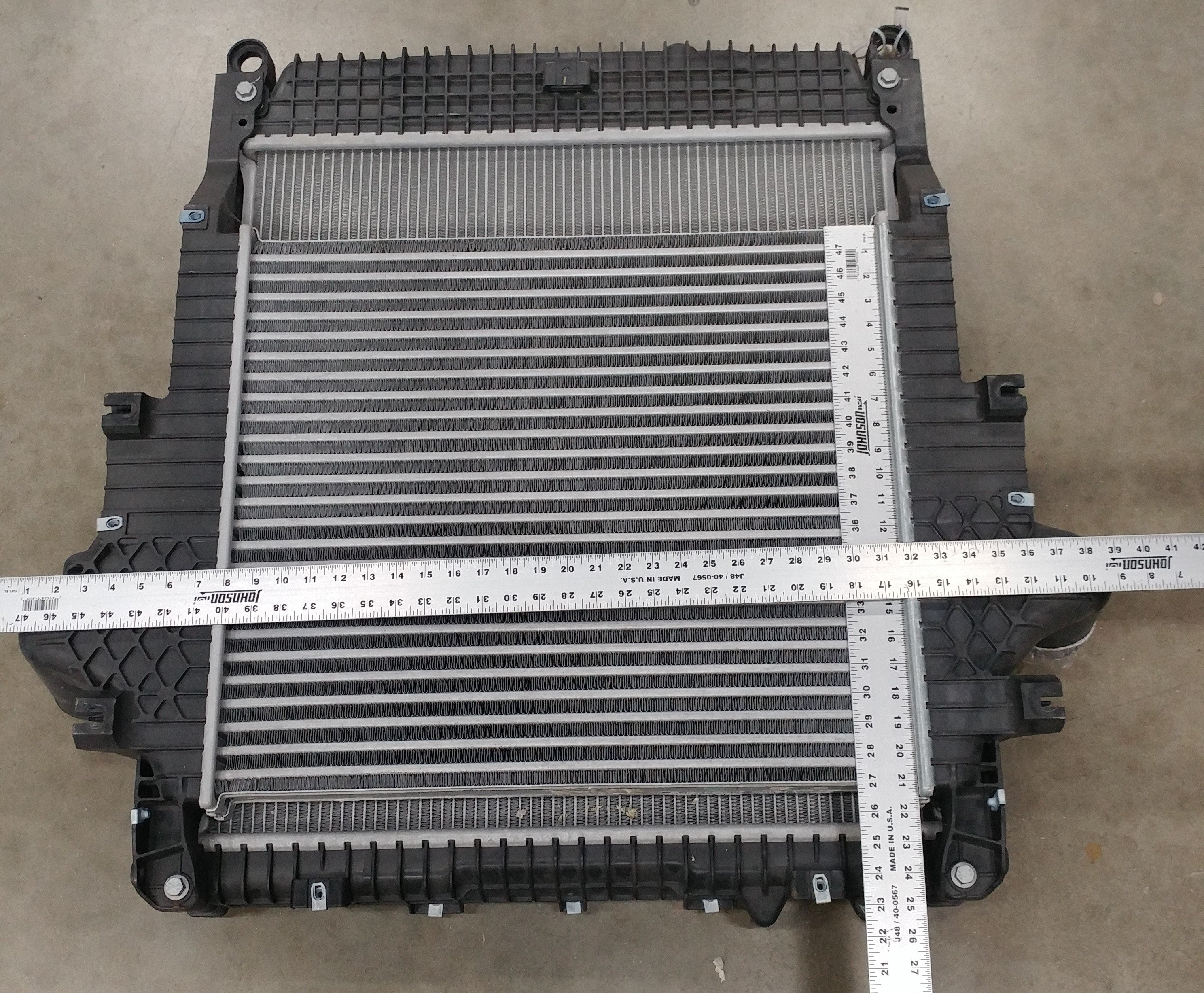 Freightliner M2 Radiator - TXE1004015 & CAC - TXE 1030482 - P/N 05-34530-005 (8753846550844)