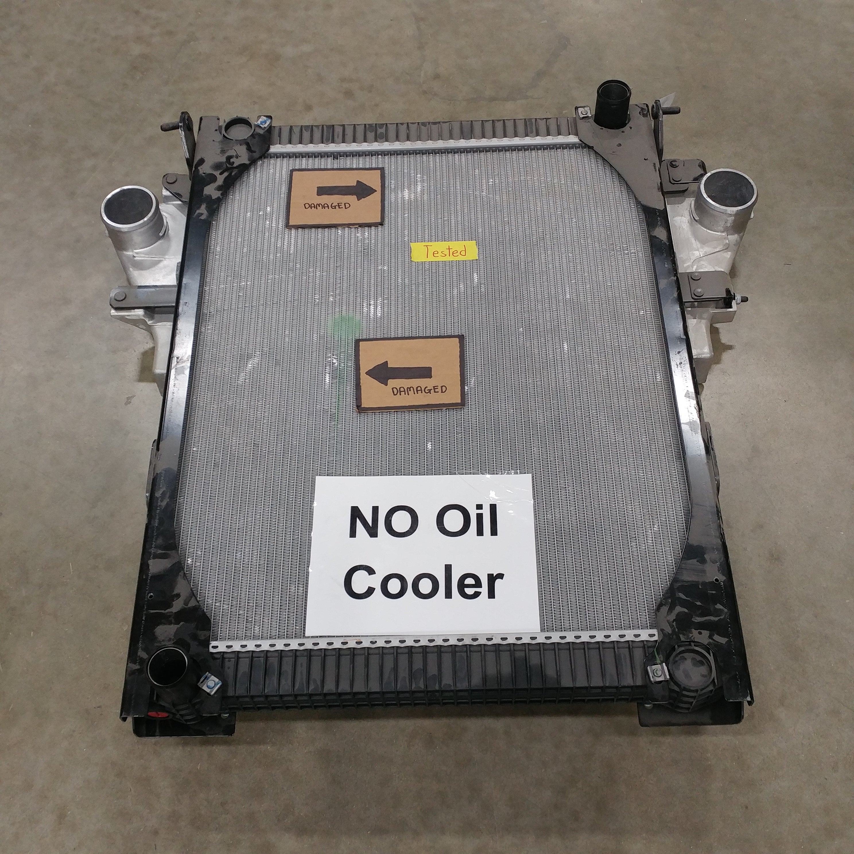 Damaged Freightliner M2 Radiator & CAC - BHT D3032 Assy - P/N: BHT P5926001 (8756286095676)