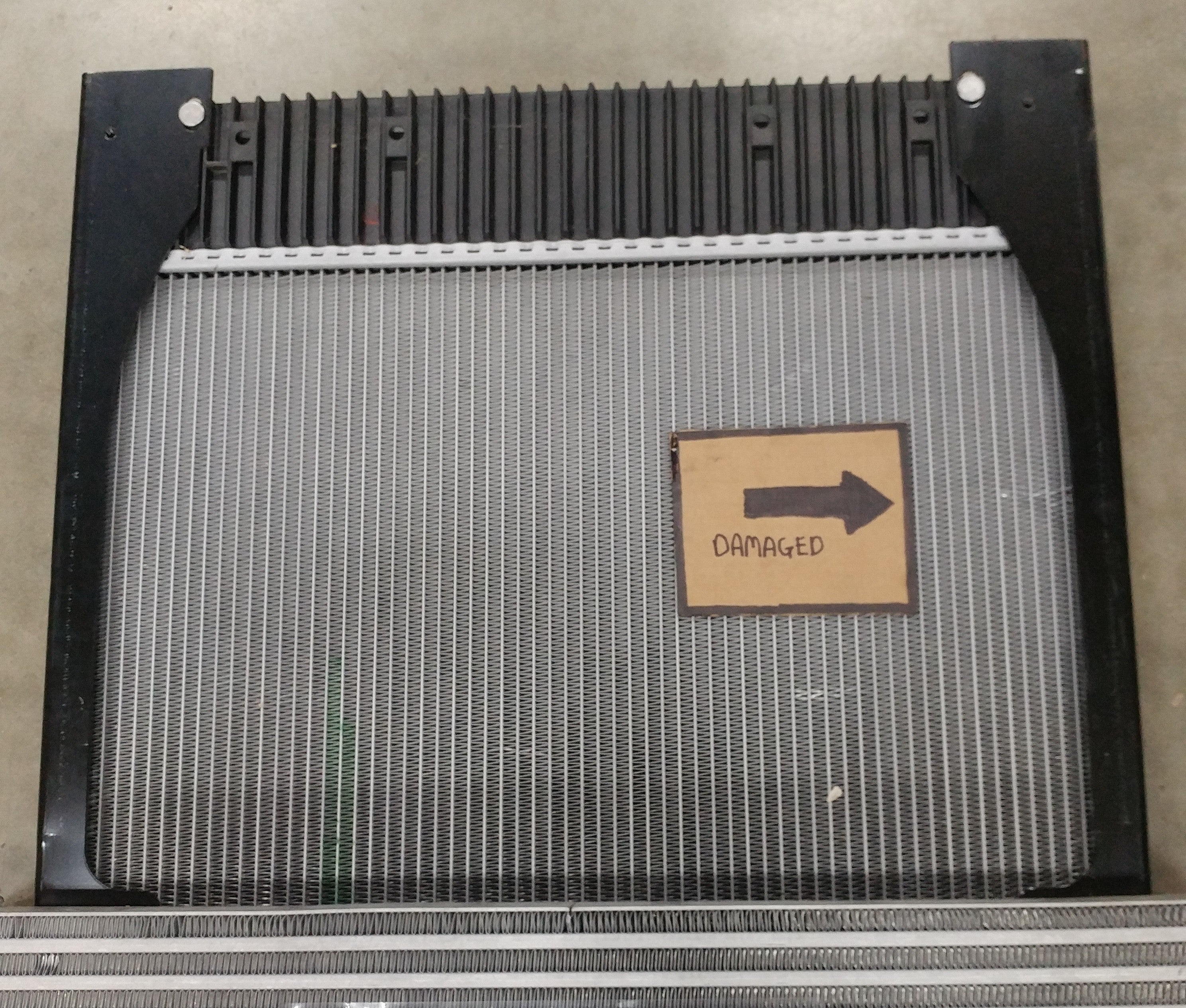 *RADIATOR ONLY* Freightliner 24¼" x 29½" Radiator Assembly - P/N BHT E2275 (8756273643836)