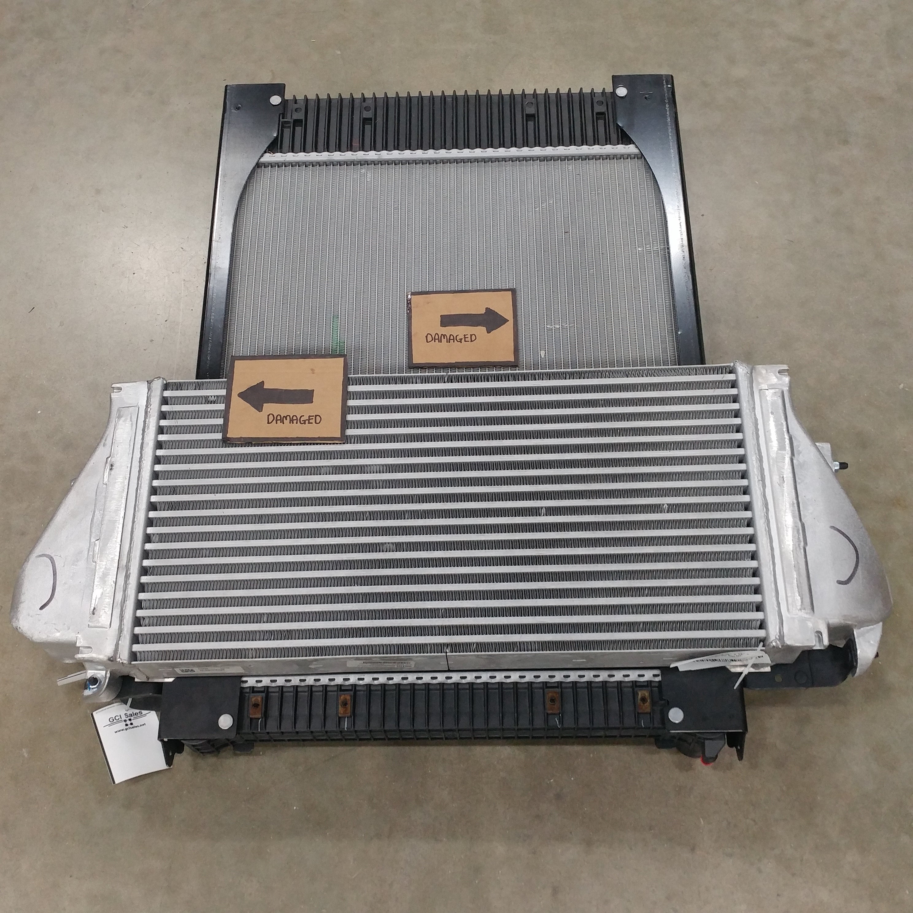 Freightliner Radiator & CAC - BHT D3032 Assembly - P/N BHT E2275 (8756277051708)