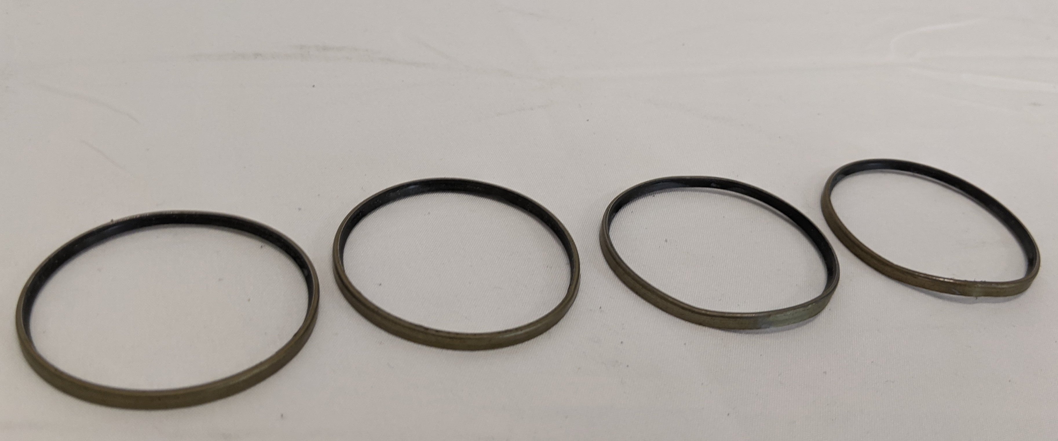 Partial Meritor Front Steering Non-Driven Axle Knuckle King Pit Kit - P/N R201315 (10121911533884)