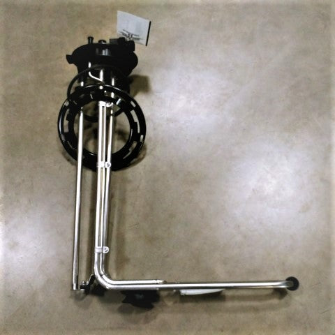 DEFページ！ DZ119313: DEF Tank Header Assembly | Shop.Deere.com