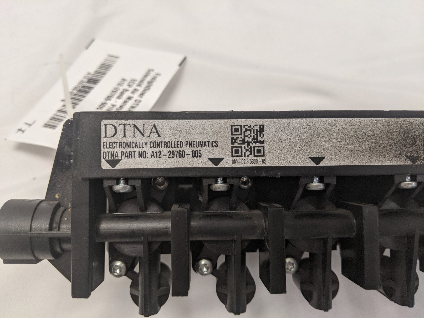Freightliner DTNA Five Solenoid Air Management ECP Bank -P/N A12-29760-005