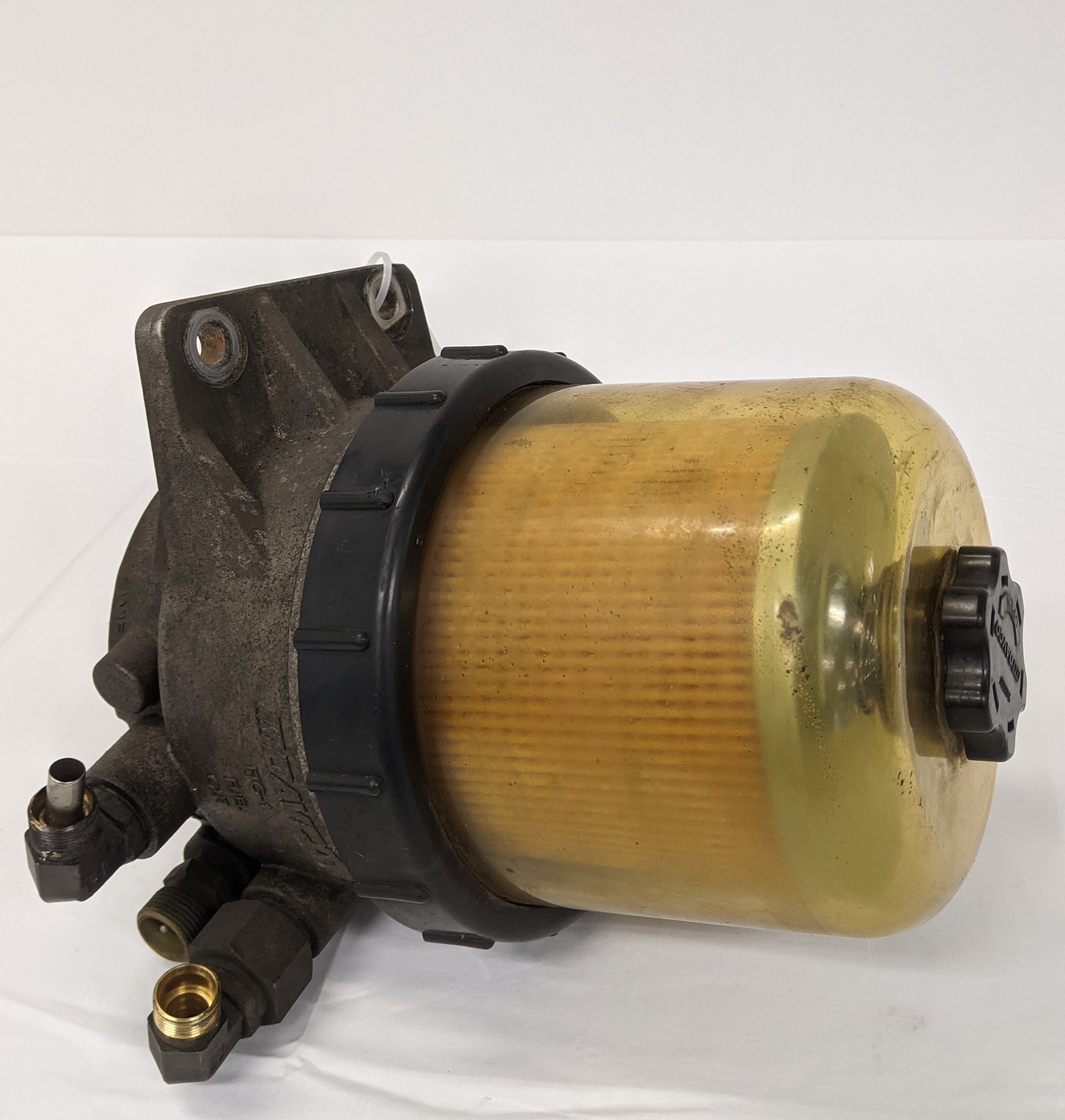 Used Freightliner Cascadia P3 Davco 487 Fuel Water Separator - P/N 03-42051-002 (10050084962620)