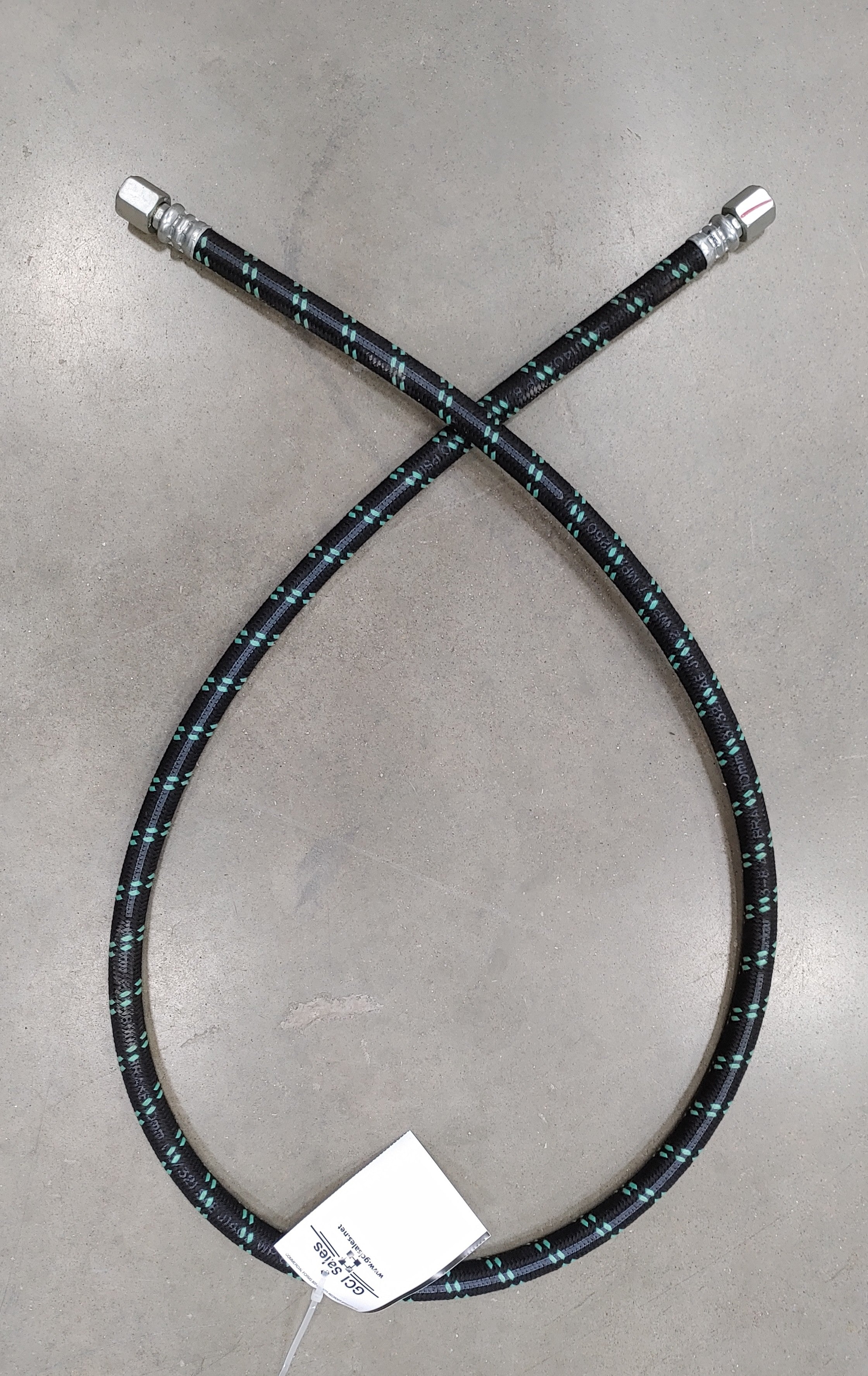 Parker 69" # 213-8 Transportation Hose w/ Swivel End Fittings (8077997932860)