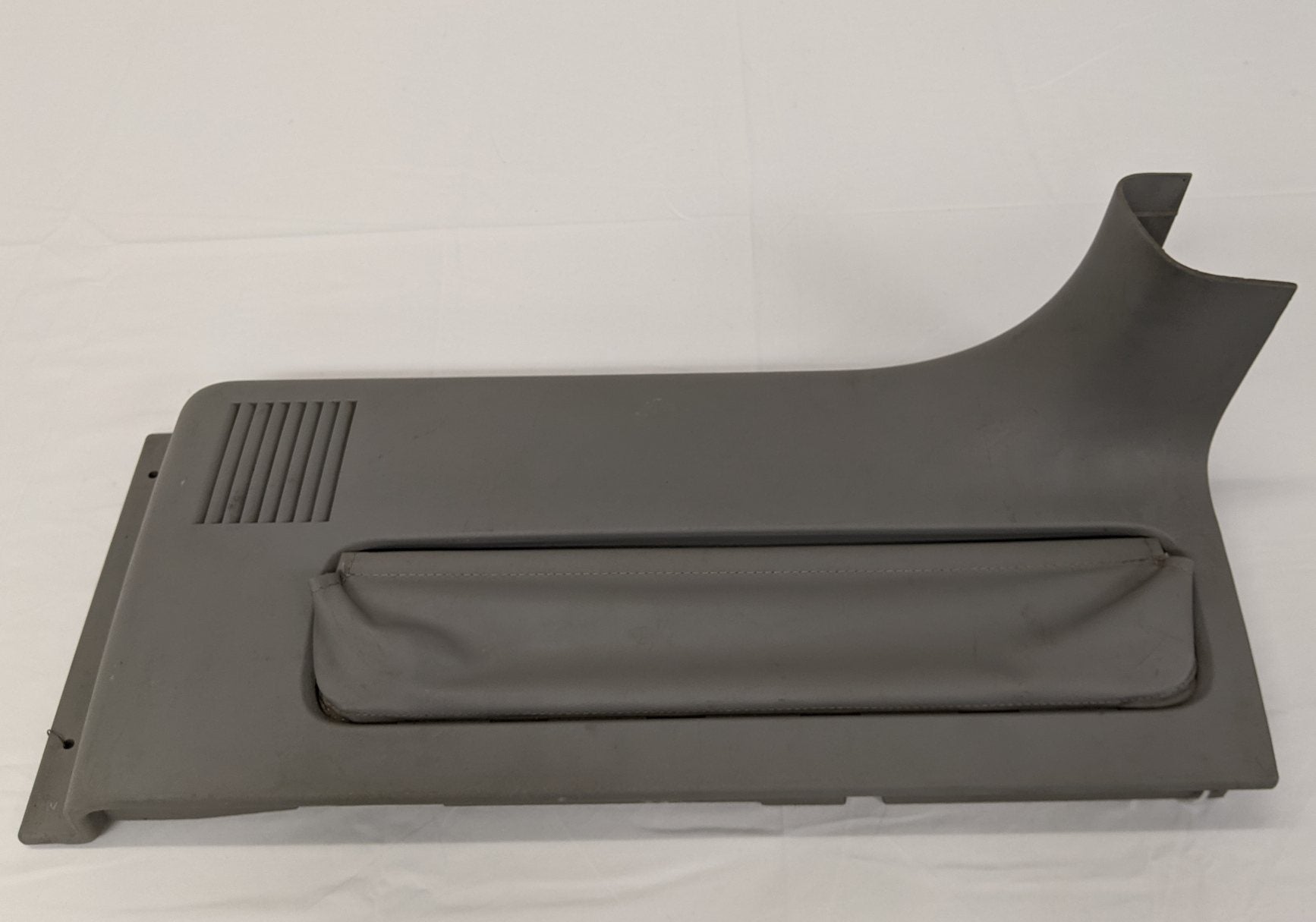 Freightliner Columbia RH Overhead Console - P/N A22-46671-005 (10085617729852)