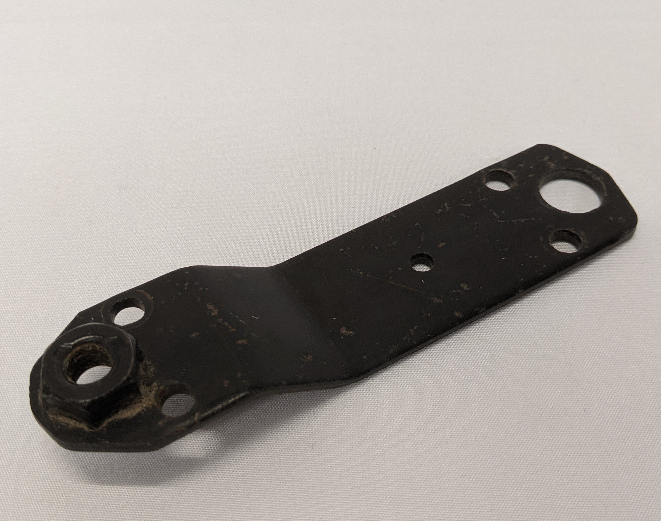 Used Freightliner Century Columbia Tweeter Speaker Bracket - P/N A18-37944-000 (10029493813564)