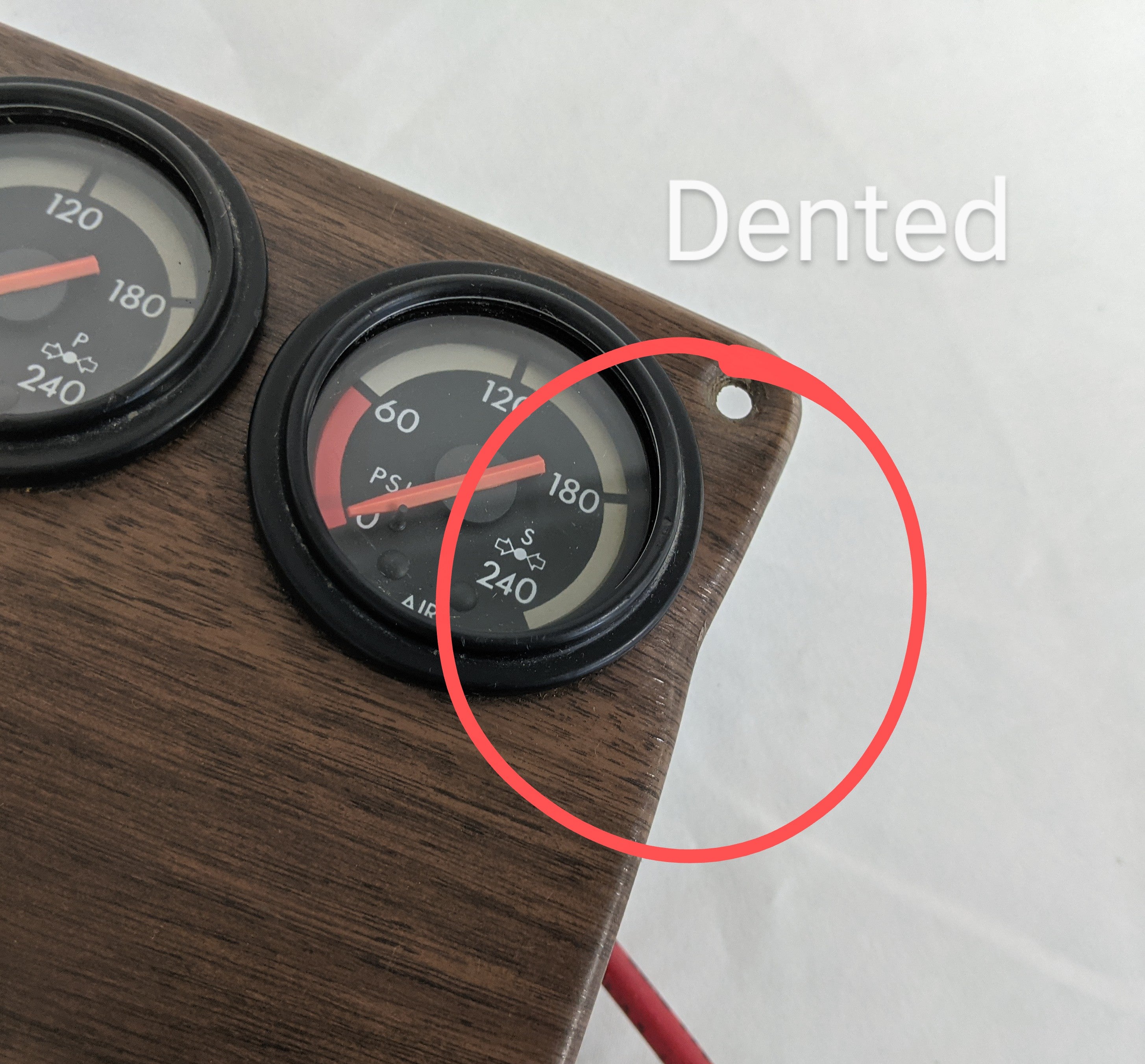 *Dented* Freightliner FLD Woodgrain Dash Panel with 5 Gauges - P/N 22-20982-002 (9987166798140)