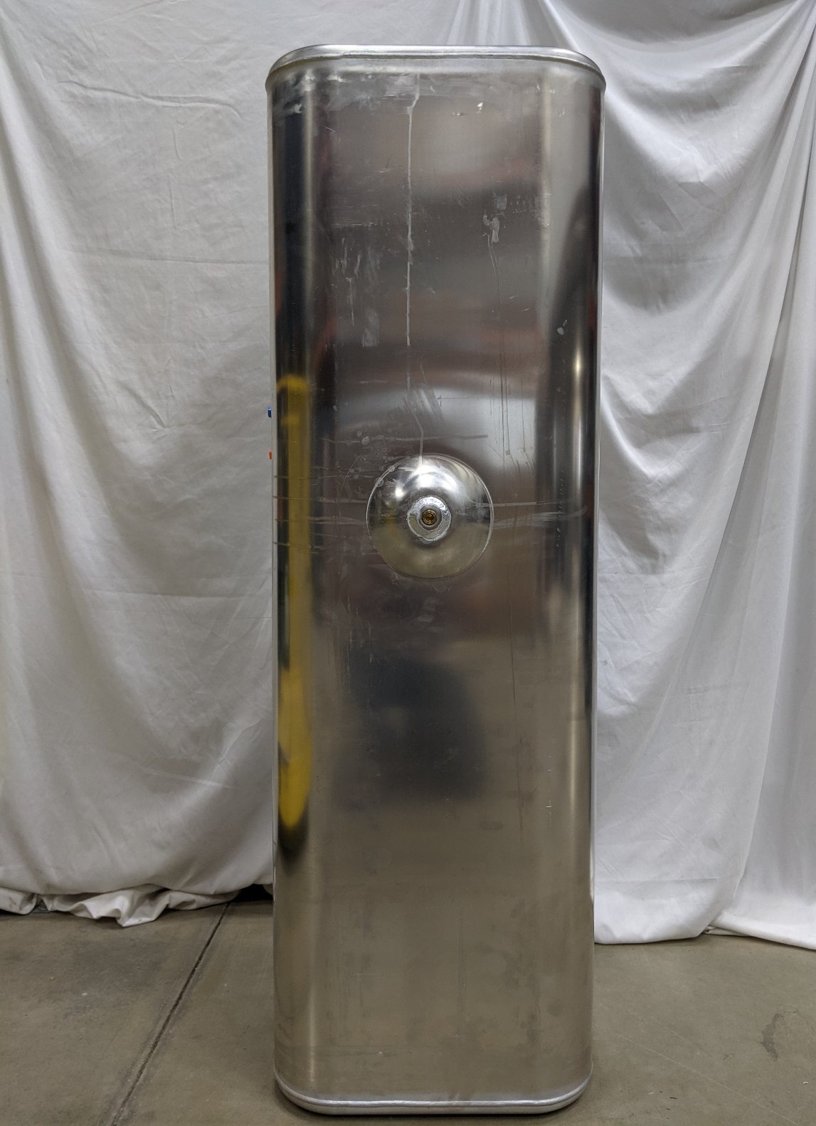 Freightliner LH 80 Gallon Aluminum Fuel Tank | A03-41137-400
