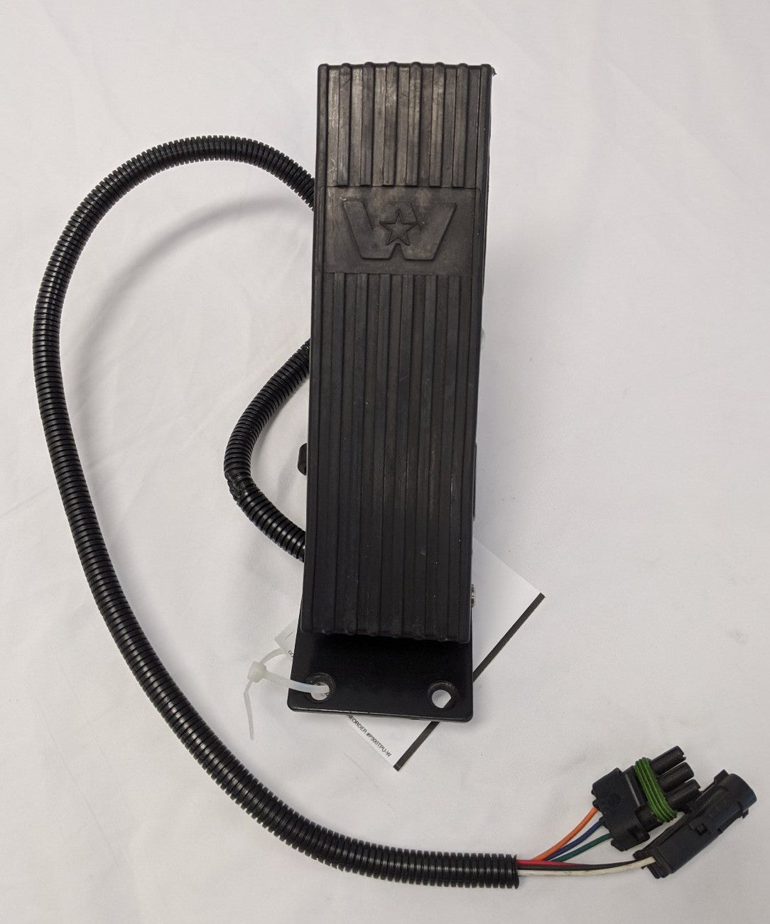 Used Western Star 4900 Dual Analog Accelerator Pedal - P/N A01-31834-001