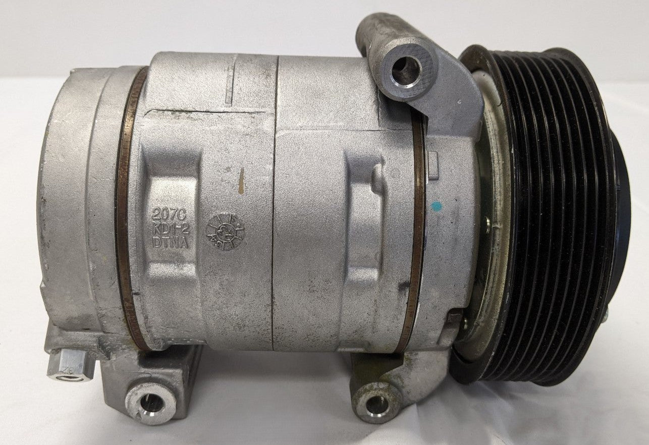Freightliner 130mm 8PK A/C Compressor 22-75834-000 Damaged
