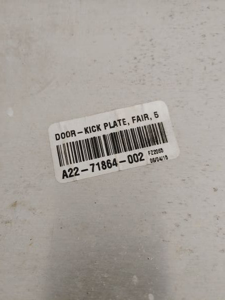 Used Western Star 5700 Polished Hinged Door Kick Plate - P/N A22-71864-002 (6734373519446)