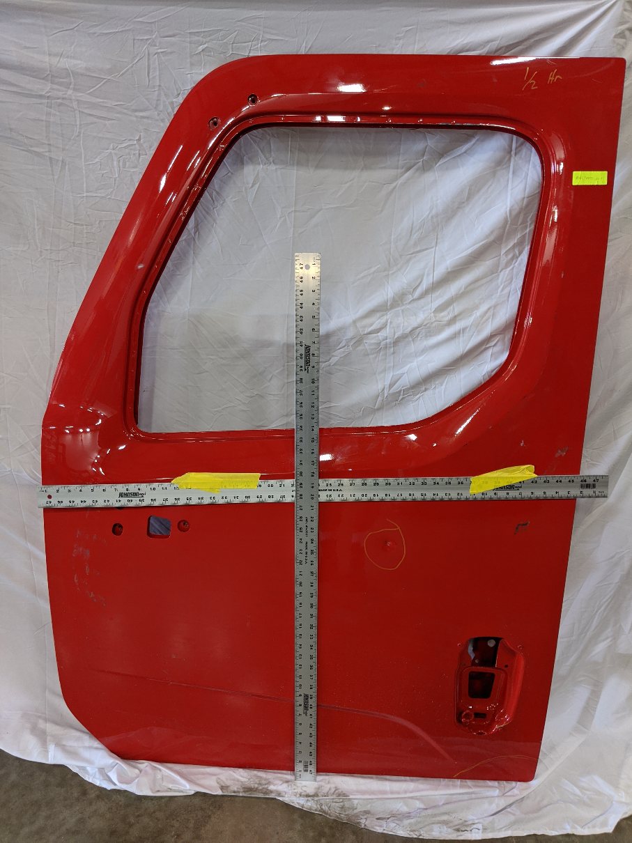 Damaged (1/2 Hr) Western Star 49x, 47X, 57X LH Cab Door Shell -P/N A18-74435-000 (10084790731068)
