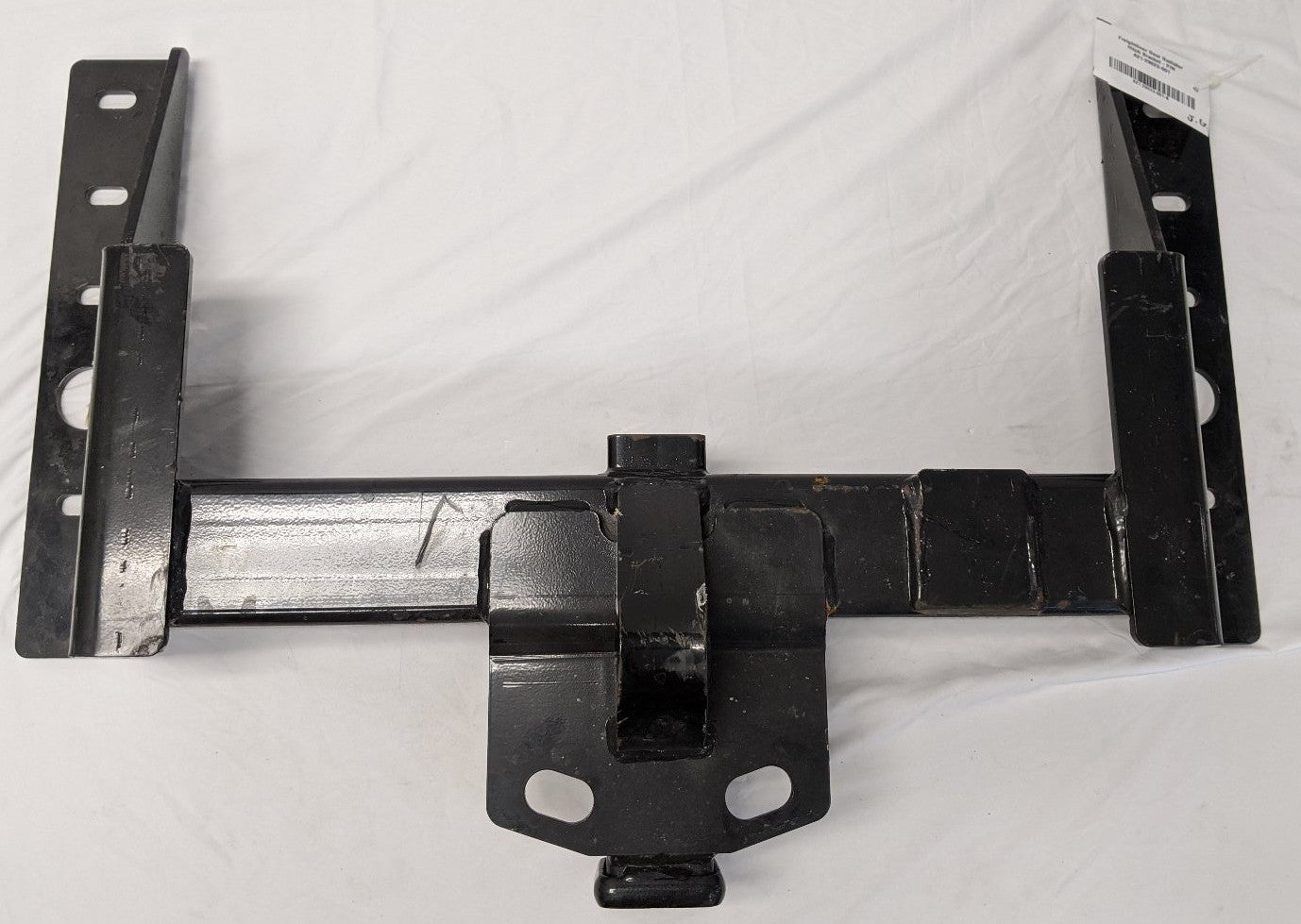 Freightliner 15K Rear Radiator Hitch Bracket | P/N A21-29023-001