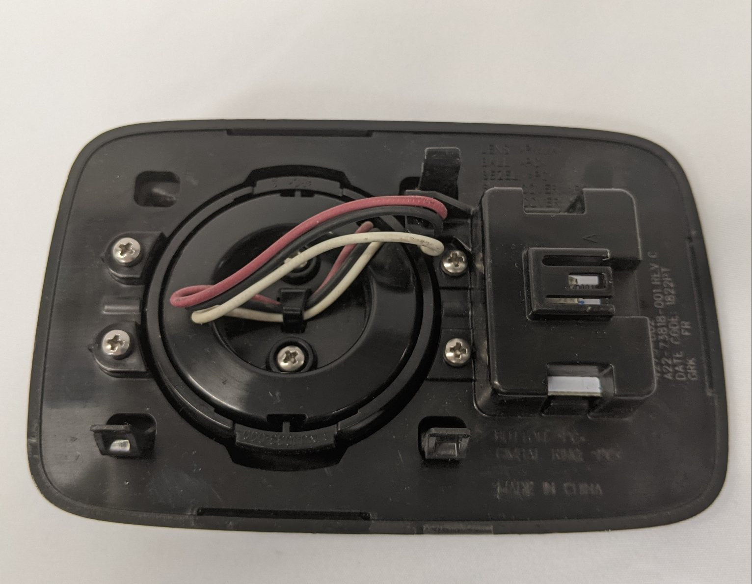 Damaged Freightliner Swivel Reading Lamp - P/N A22-73818-001 (4017921065046)