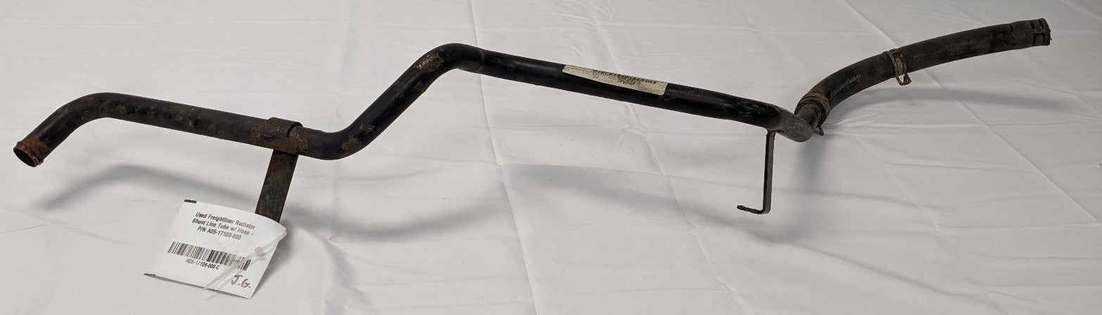 Freightliner Radiator Shunt Line Tube w/ Hose - P/N A05-17109-000