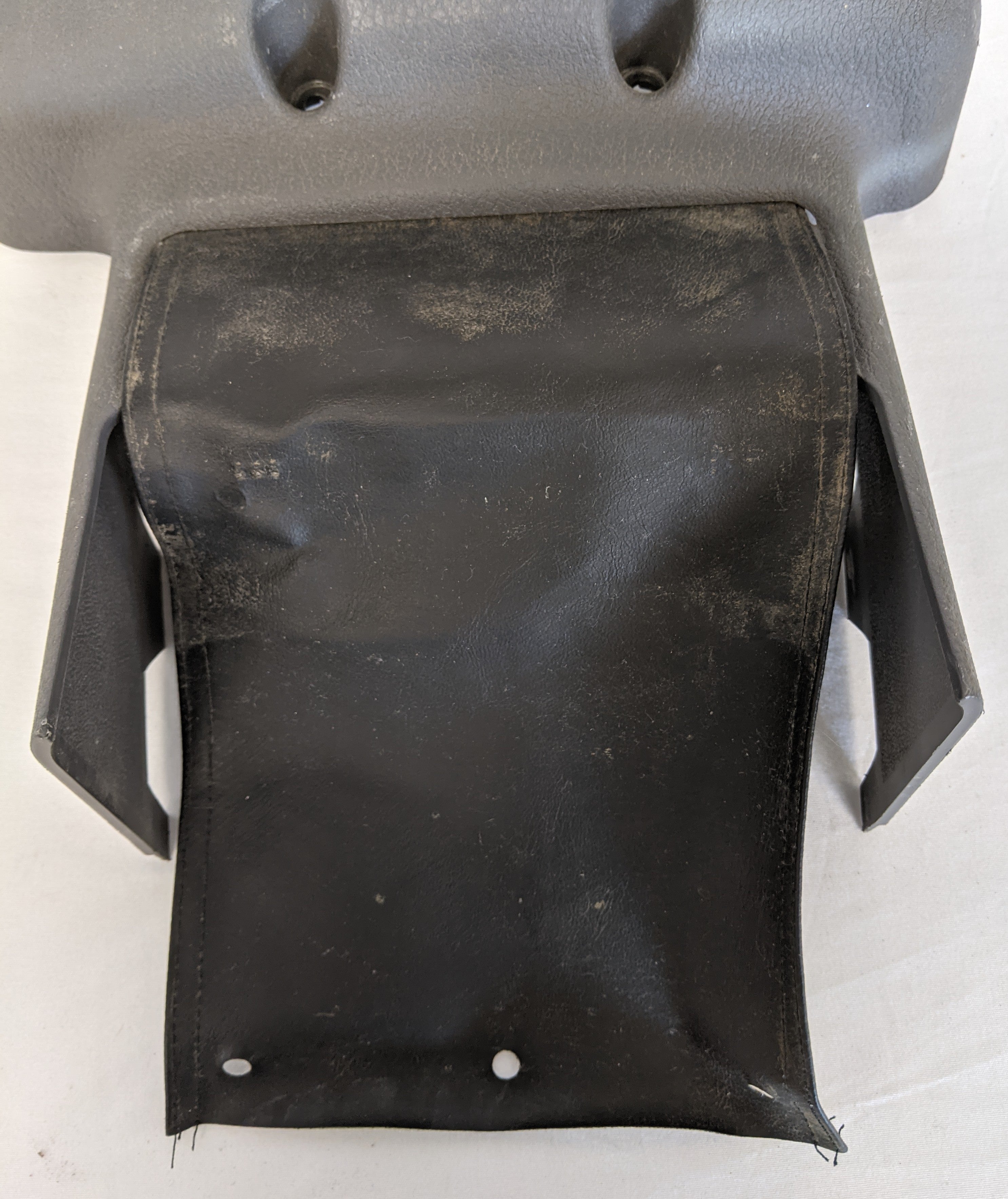 Used Freightliner Cascadia P3 Upper Steering Column Cover - P/N A22-69536-000 (9967699525948)