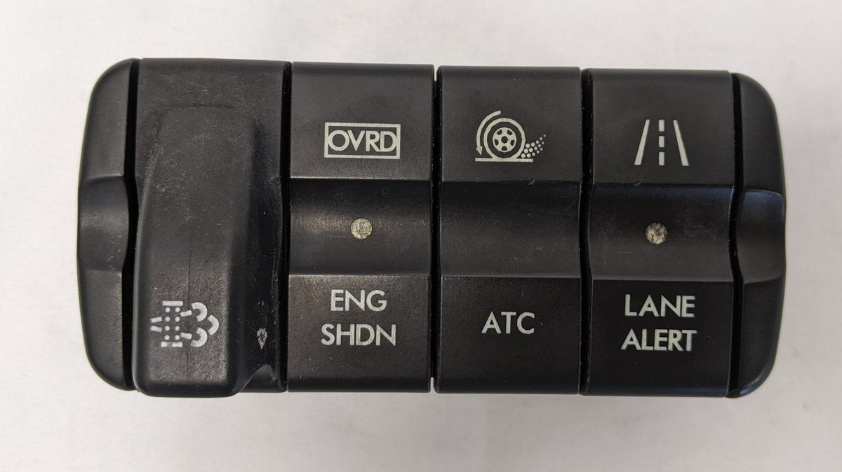 Freightliner Cascadia P3 Rocker Switch Panel A06-60973-000 Used