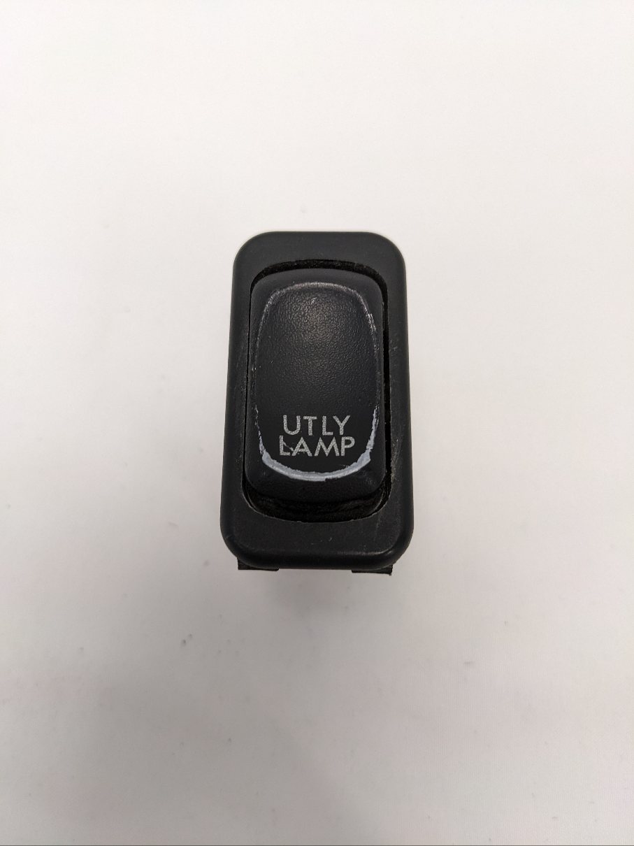 Used Freightliner Utility Lamp Rocker Switch - P/N A06-22523-003 (8260524343612)