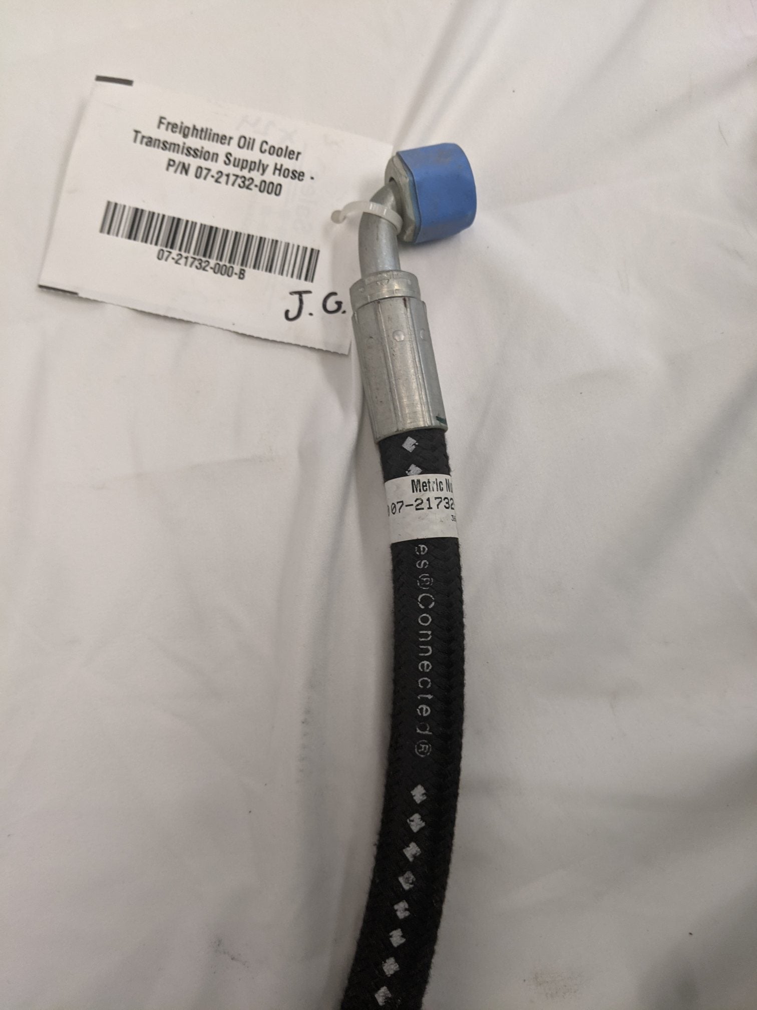 Freightliner RH Oil Cooler Transmission Supply Hose - P/N 07-21732-000