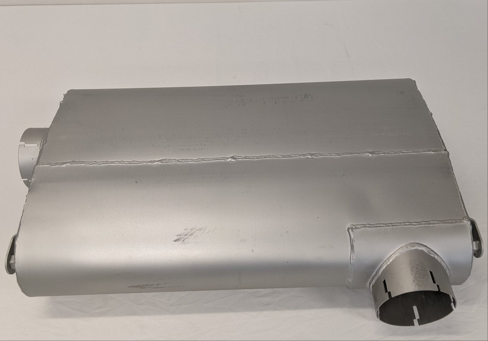 Freightliner Left Hand Outlet Oval Muffler - P/N 04-20014-001 (6573332365398)