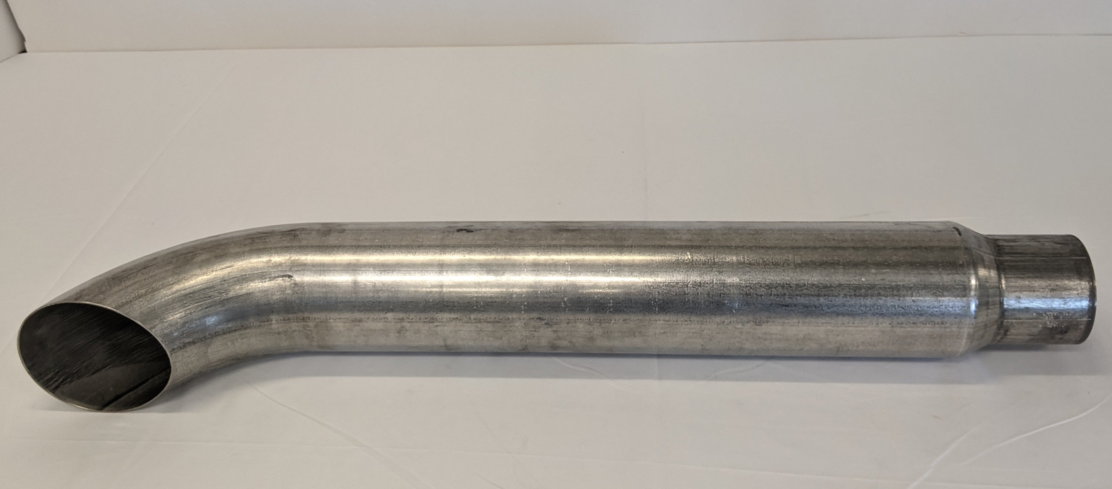 Freightliner 4" to 5" Plain Stainless Steel Exhaust Stack Pipe -P/N 04-35552-138 (10140191949116)