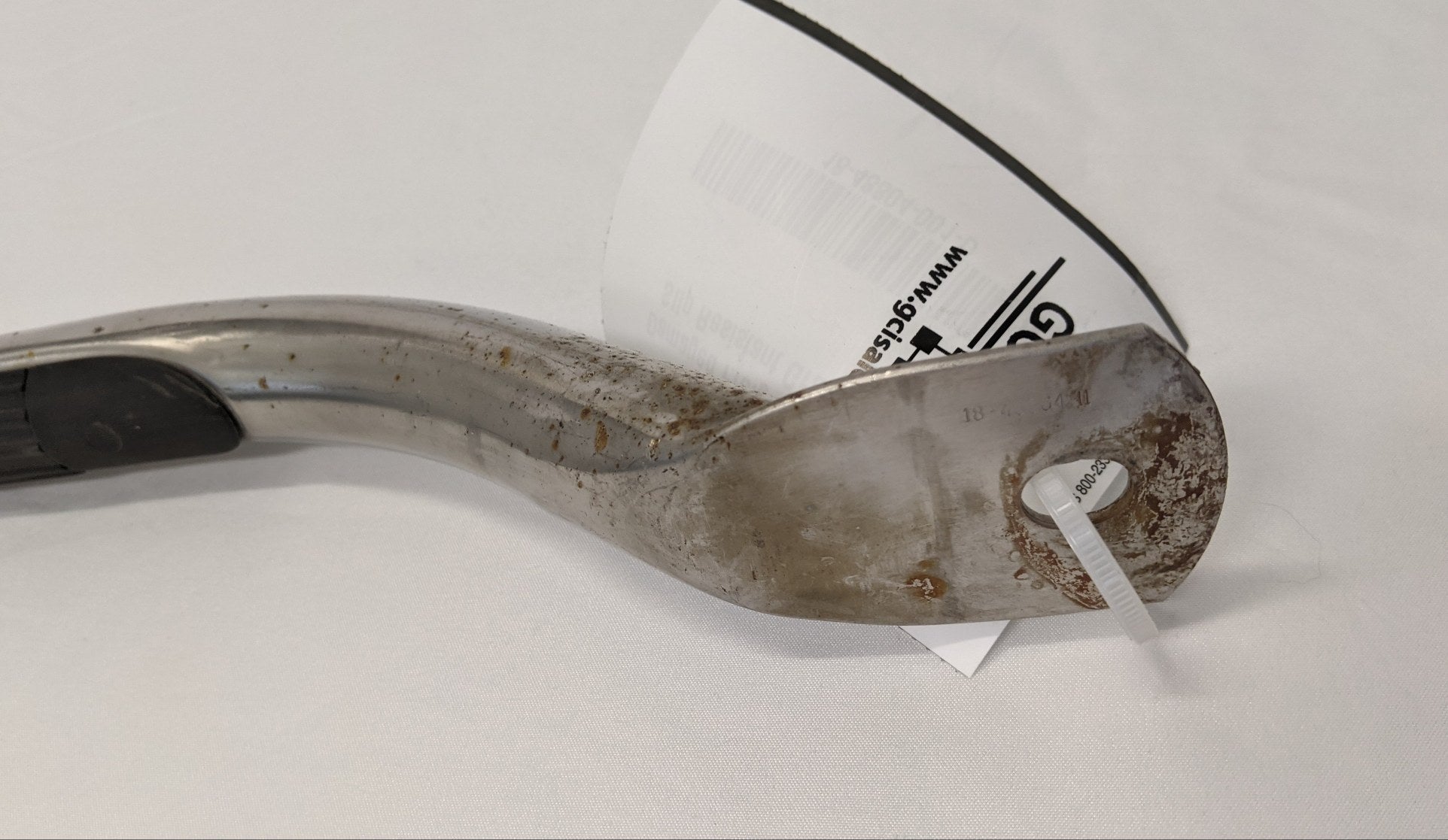 Damaged Freightliner 35 1/2" Slip Resistant Grab Handle - P/N 18-48804-001 (10016908935484)