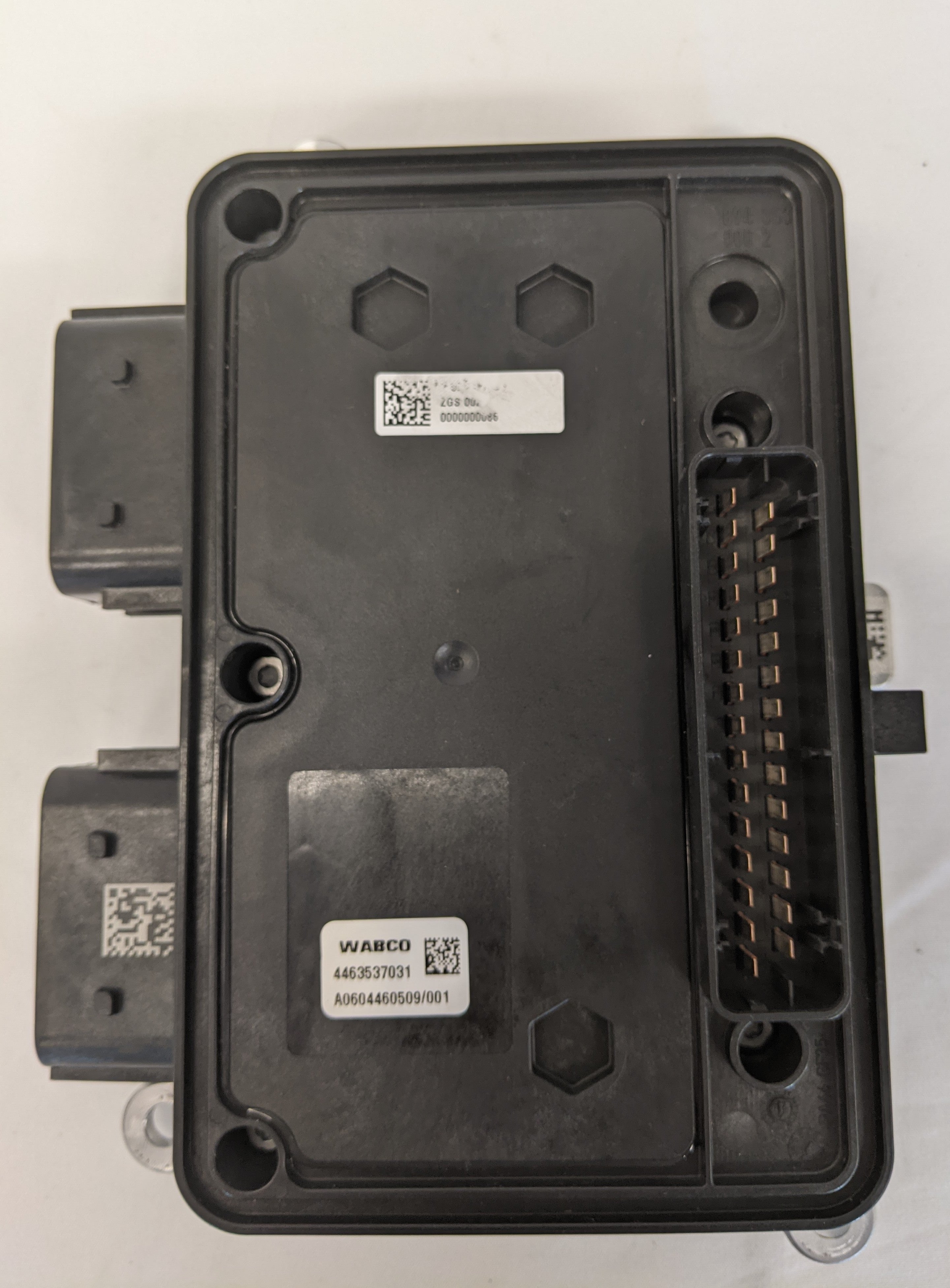 New Wabco TCM05T Transmission Control Module - P/N A0604460509 (10127908766012)