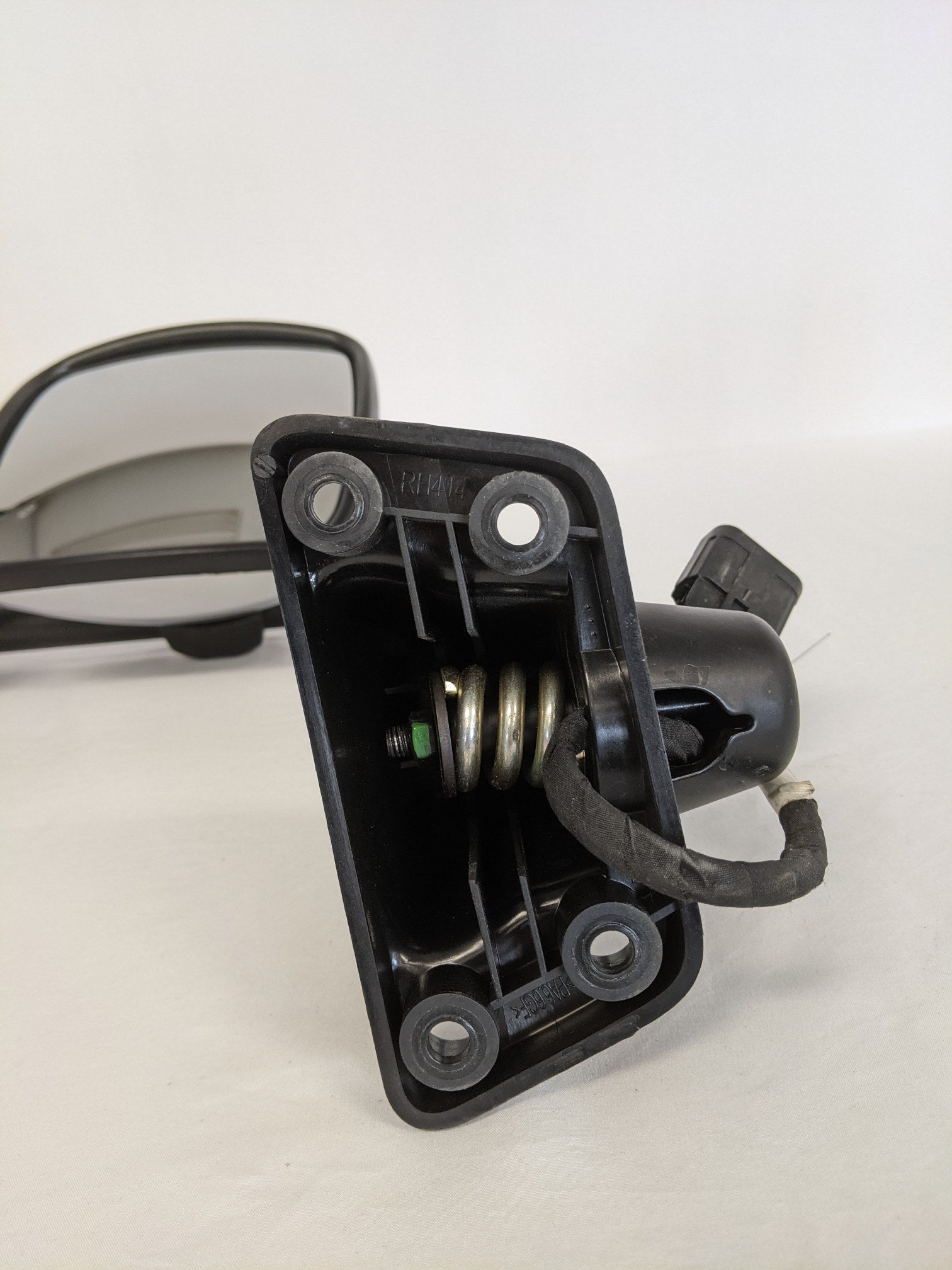 Used Freightliner M2 RH Remote LED Heated Chrome Mirror - P/N A22-74244-008 (5016718573654)