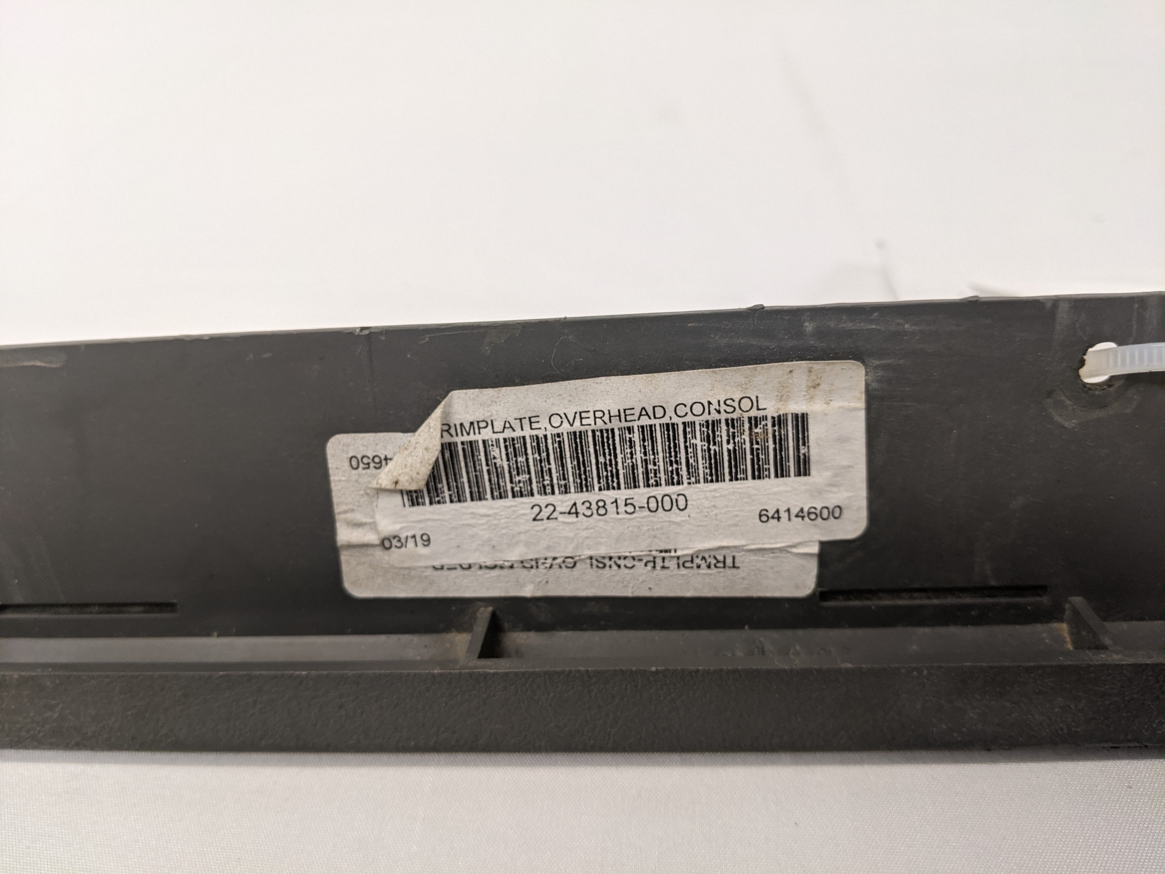 Used Freightliner Columbia Century Overhead Console Trim Plate- P/N 22-43815-000 (10042158776636)