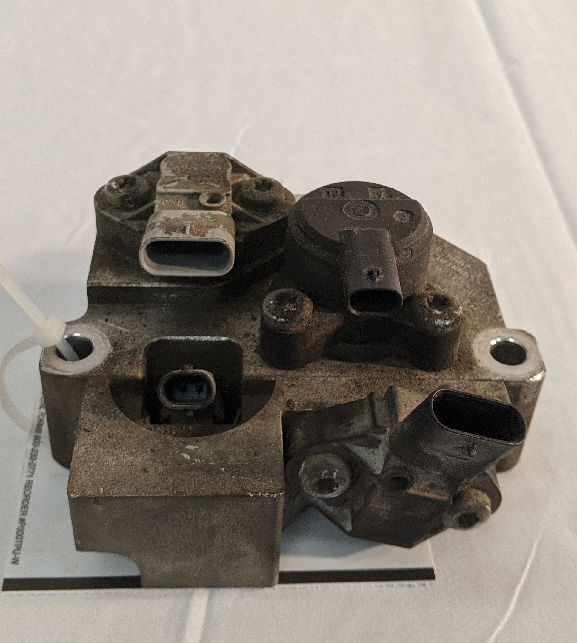 Used Detroit DD13, DD15 Engine Doser Valve Metering Unit - P/N: A4710700055 (10065047060796)