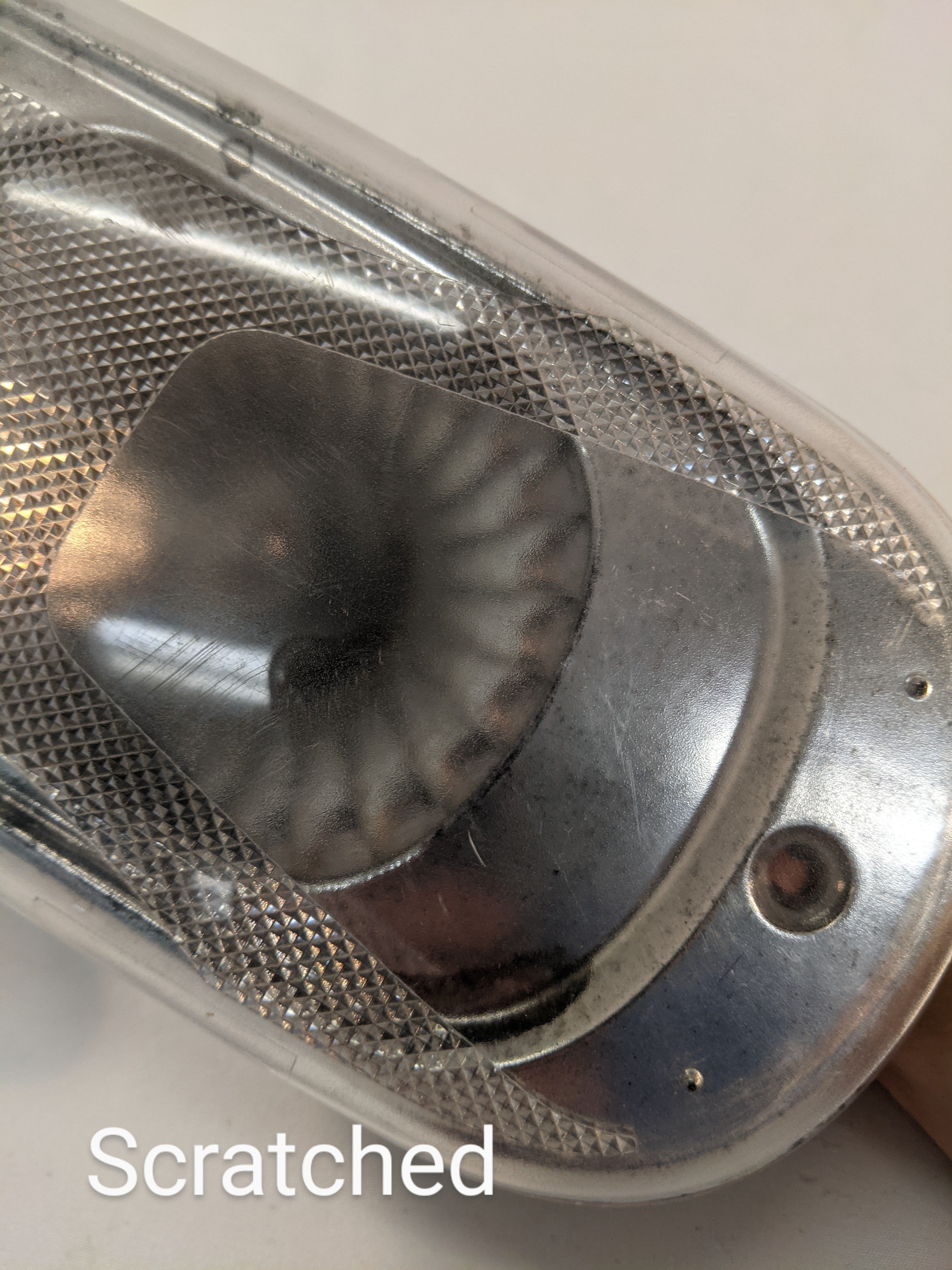 Used Freightliner Cascadia P3 Sleeper Area Interior Lamp - P/N 22-60999-000 (10074192249148)