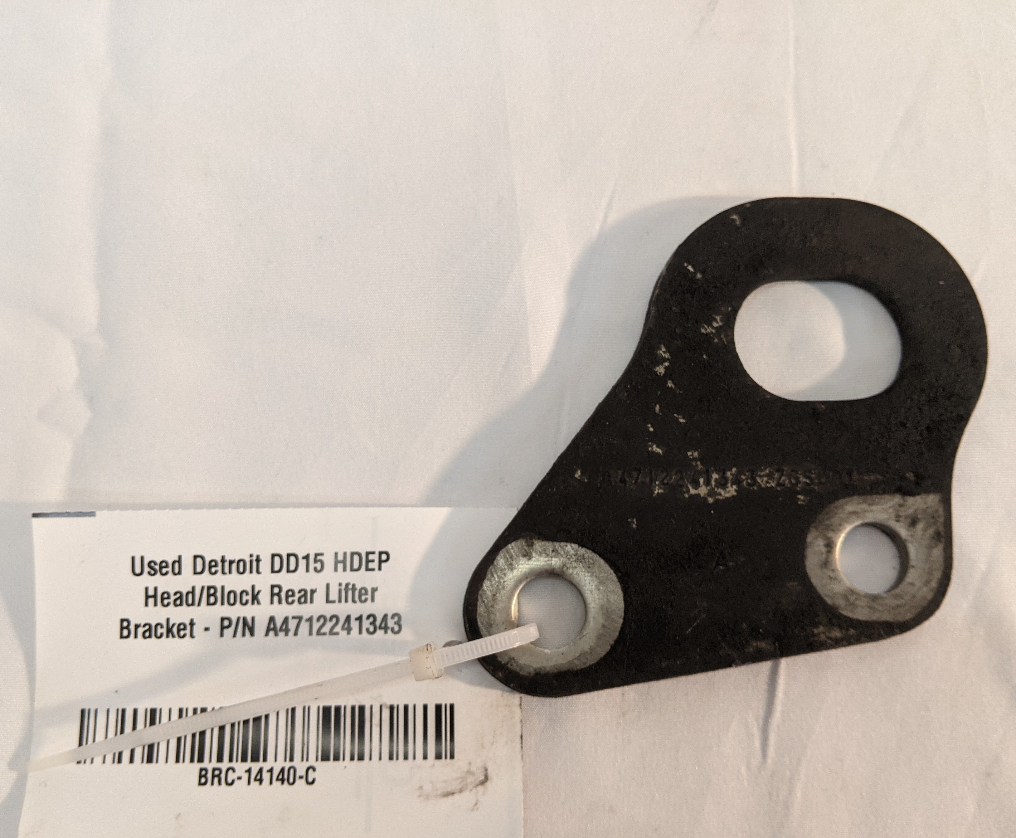 Used Detroit DD15 HDEP Head/Block Rear Lifter Bracket - P/N A4712241343 (10066102387004)