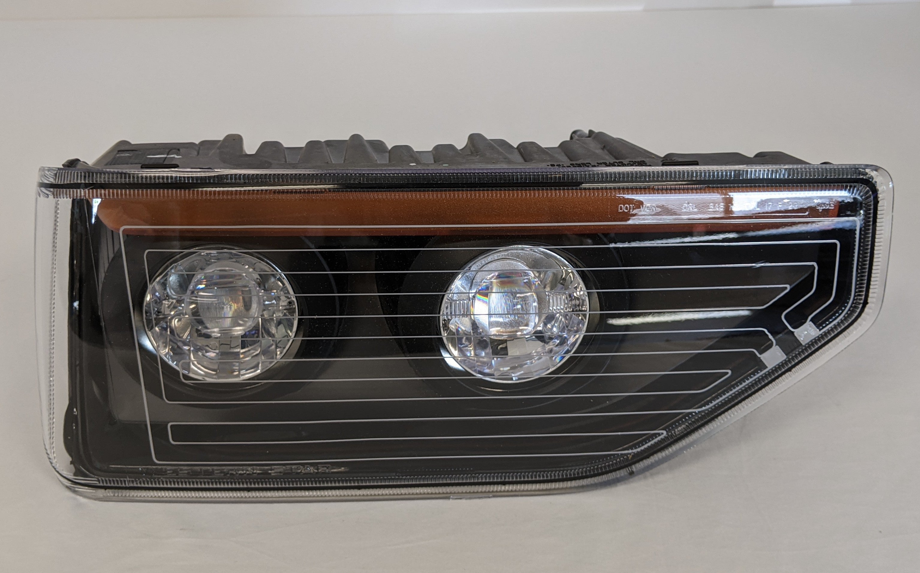 Western Star 47X & 49X Set FWD Axle RH Heated Headlight - P/N A66-10227-025 (10002361254204)