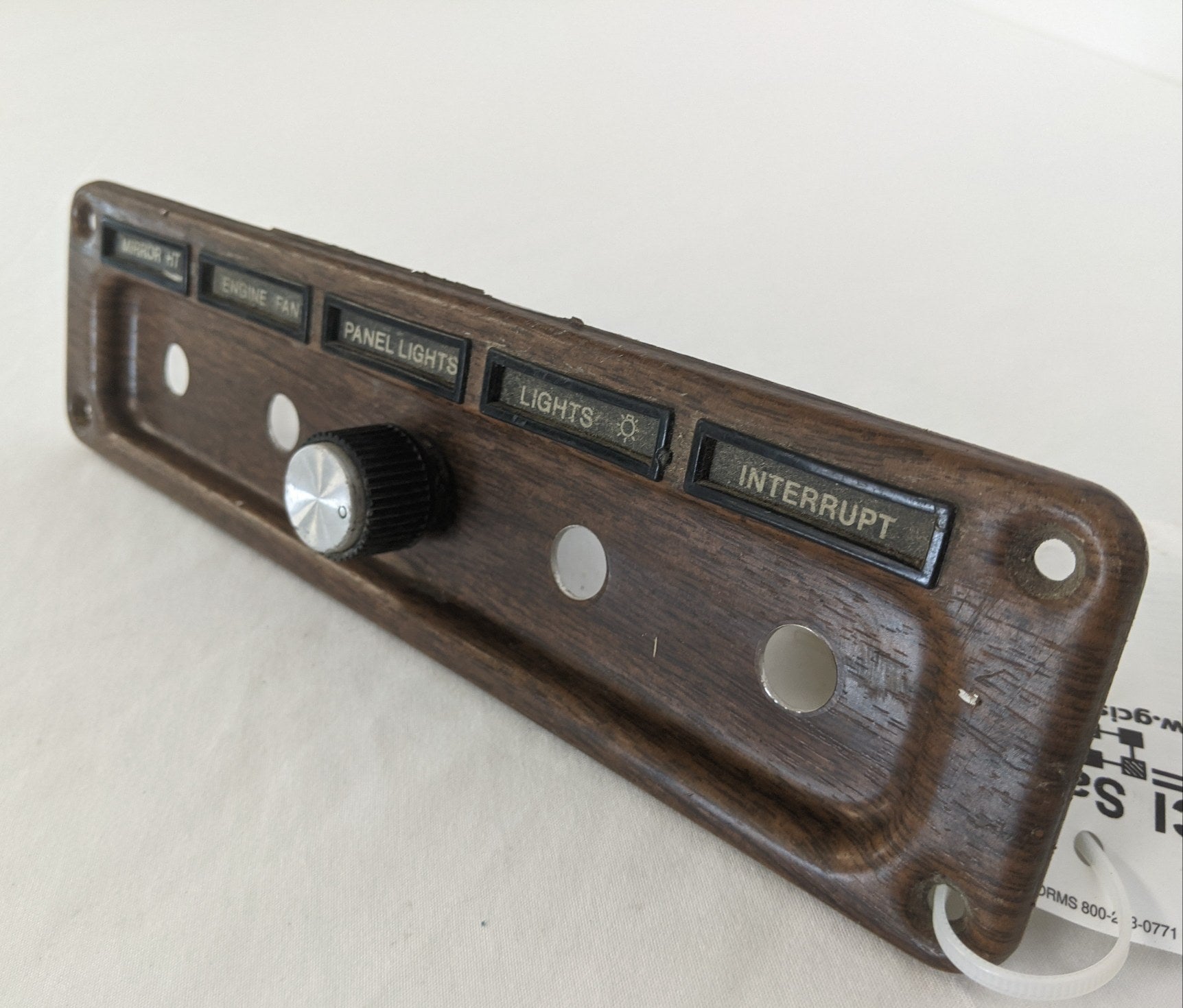 Used Freightliner FLD Classic RH Dash Switch Panel- P/N 22-25266-004 (9997513064764)