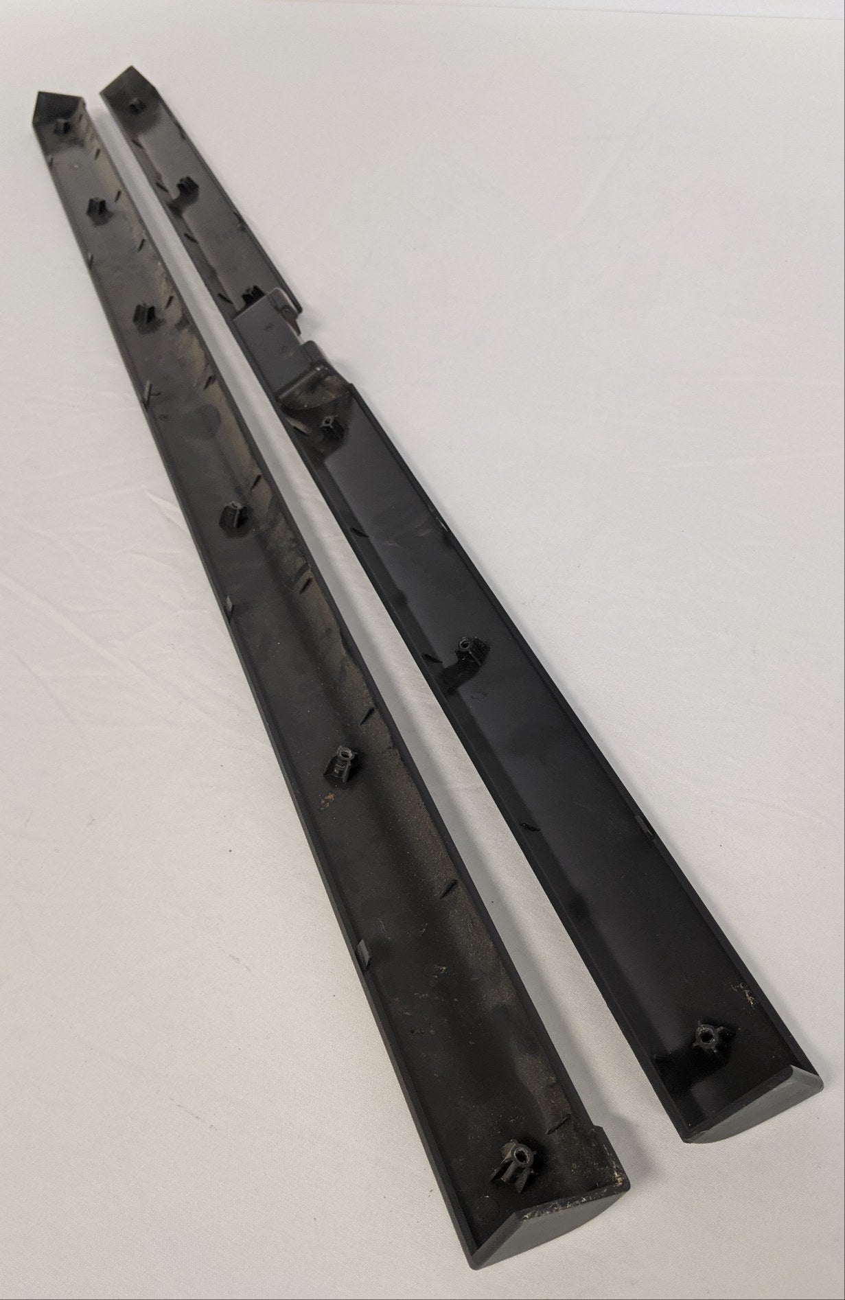 *Set* Used Freightliner P3 42" L Gray Door Trim -P/N 18-57239-000, 18-57238-000 (10011719434556)