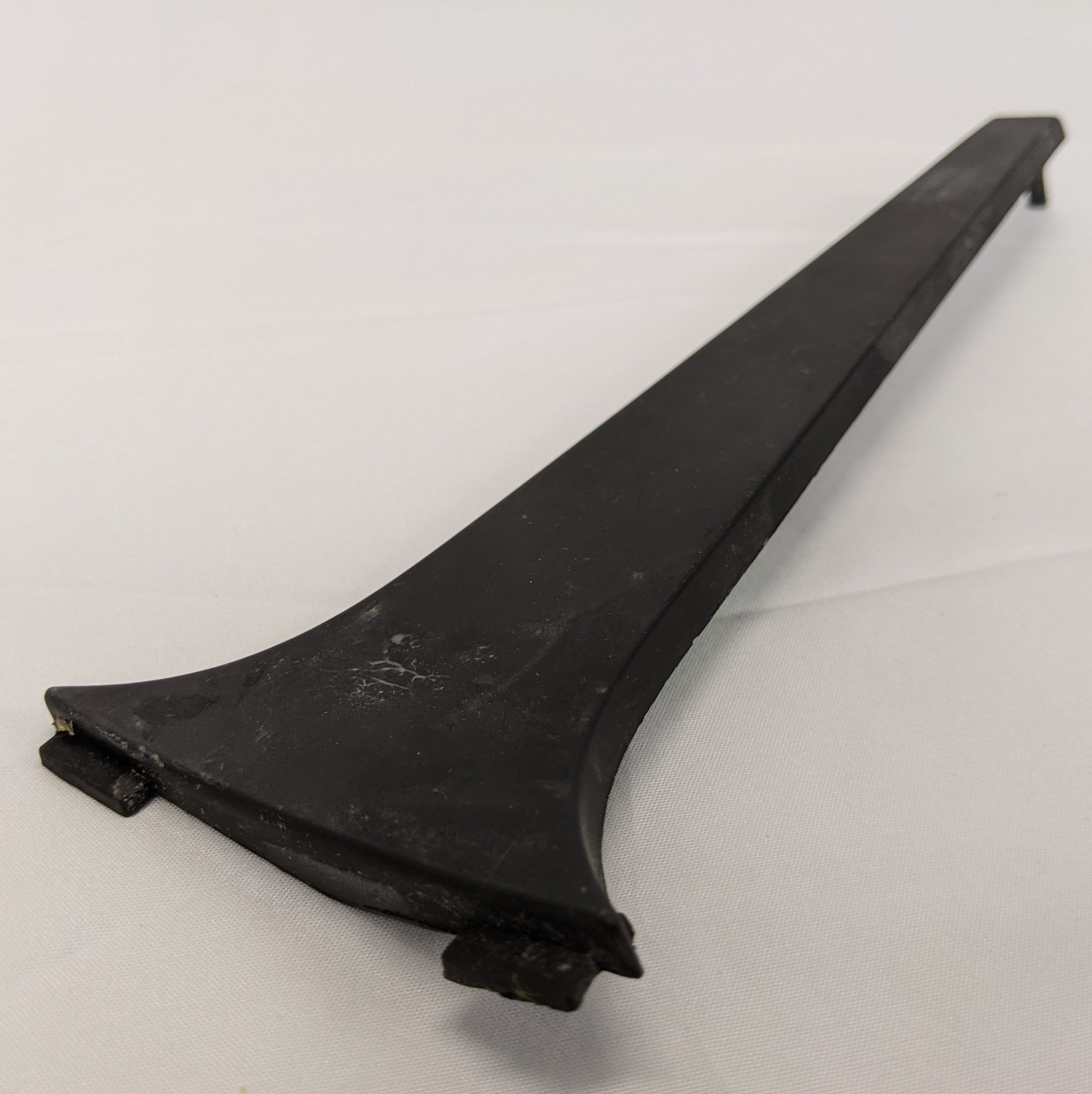 Used Freightliner Columbia Instrument Trim Panel - P/N A22-42291-002 (10041205260604)