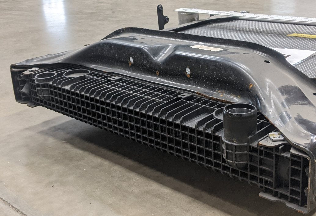 Freightliner M2 Charge Air Cooler 01-32211-000 & Radiator - P/N  A05-30693-000 (10027309957436)