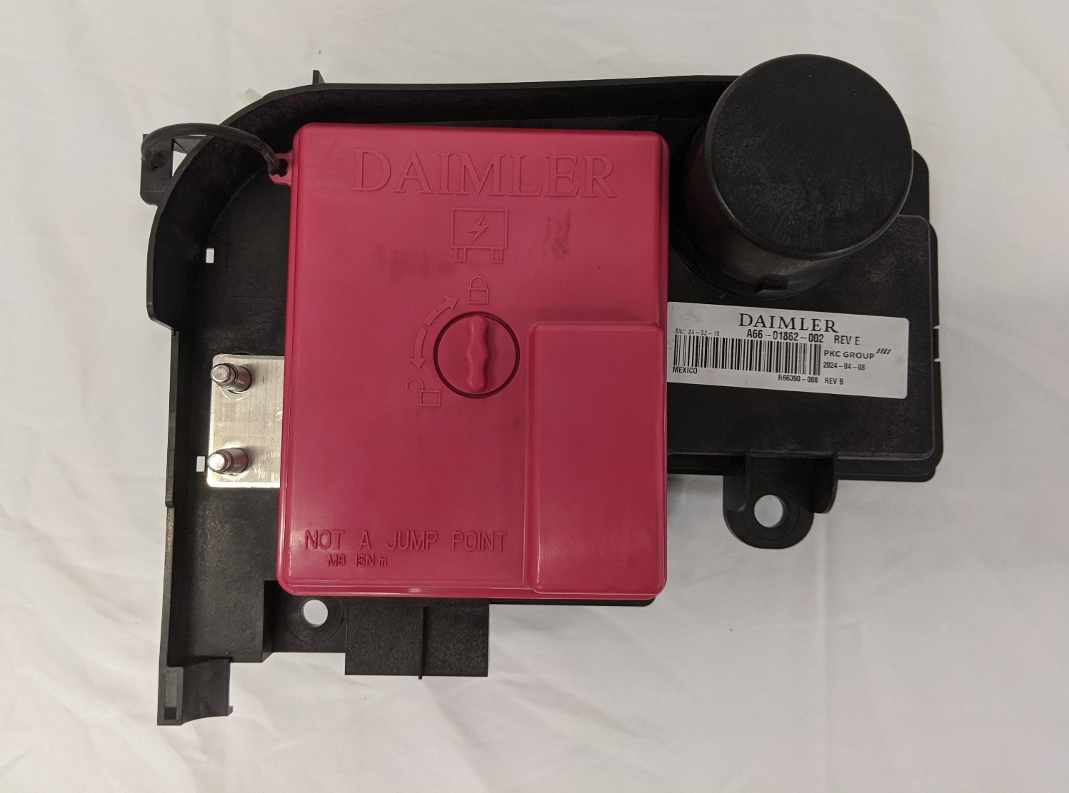 New Freightliner Daimler Battery Cable Access Power Module - P/N A66-01862-002 (10168430919996)