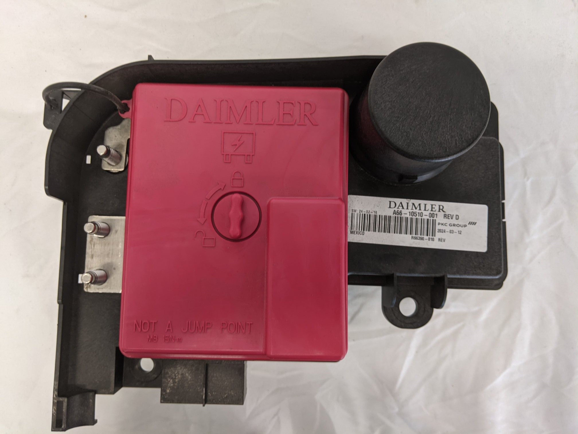 Daimler Battery P4 APS3 BL W/Center Main Power Module - P/N A66-10510-001 (10168284971324)