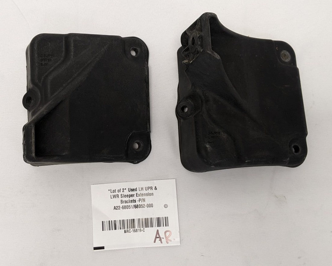 *Lot of 2* Used LH UPR & LWR Sleeper Extension Brackets -P/N A22-68051/68052-000
