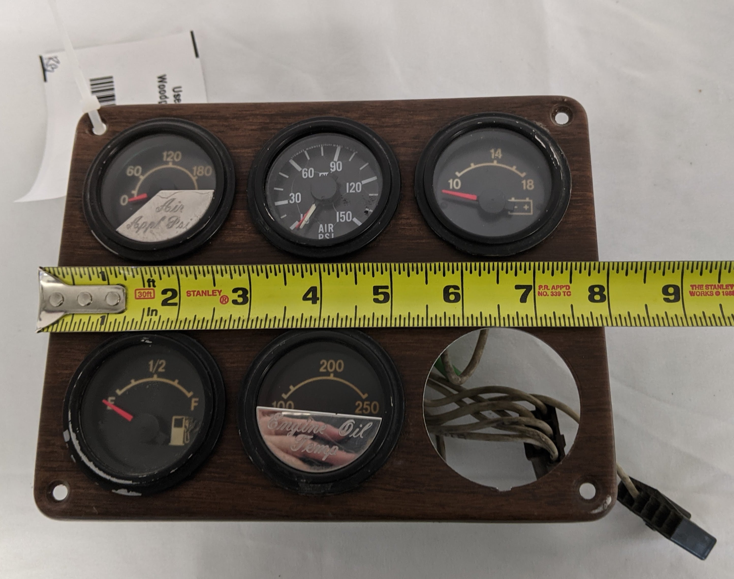 Used Freightliner FLD Woodgrain Dash Panel with 5 Black Gauges - P/N 22-20982-005 (9987419406652)