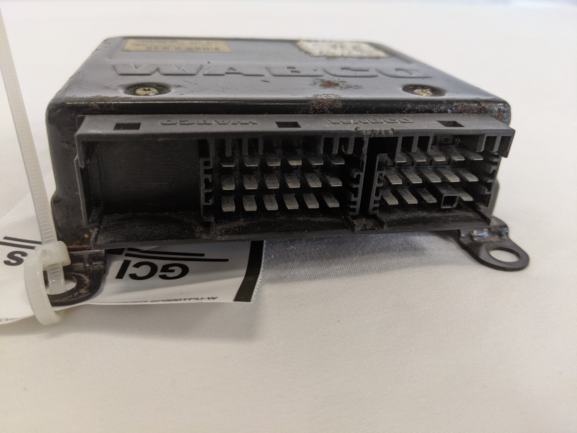 Used Wabco D-Basic 4S4M ABS Electronic Control Module - P/N WAB 446 004 313 0