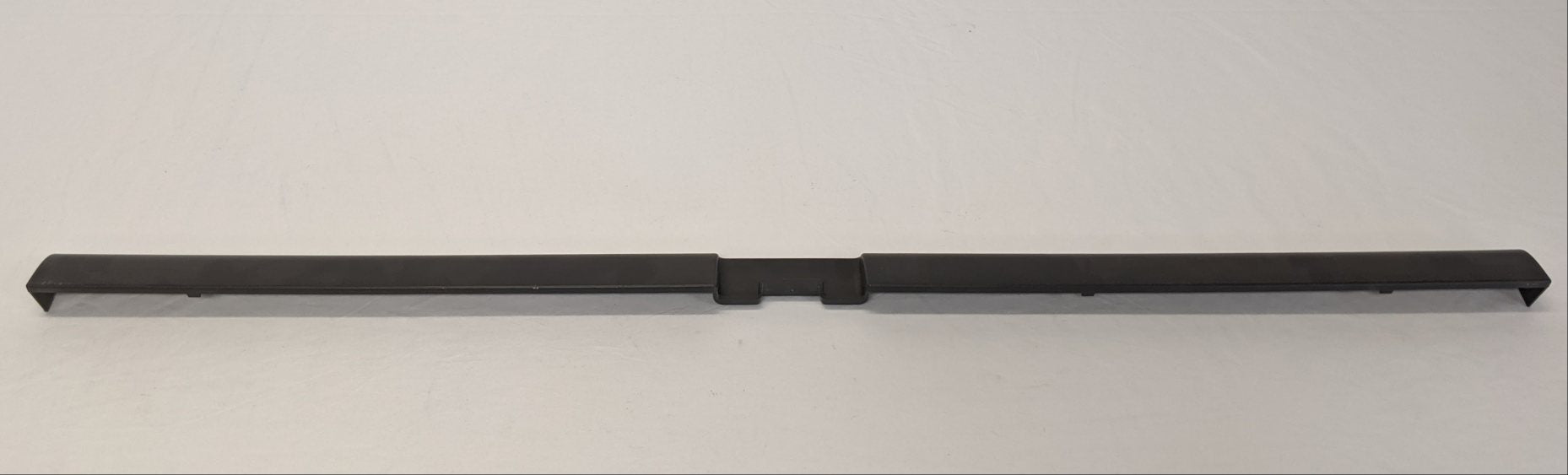 Used Freightliner Cascadia P3 42" Long Gray Door Latch Trim - P/N 18-57239-000 (10016910606652)