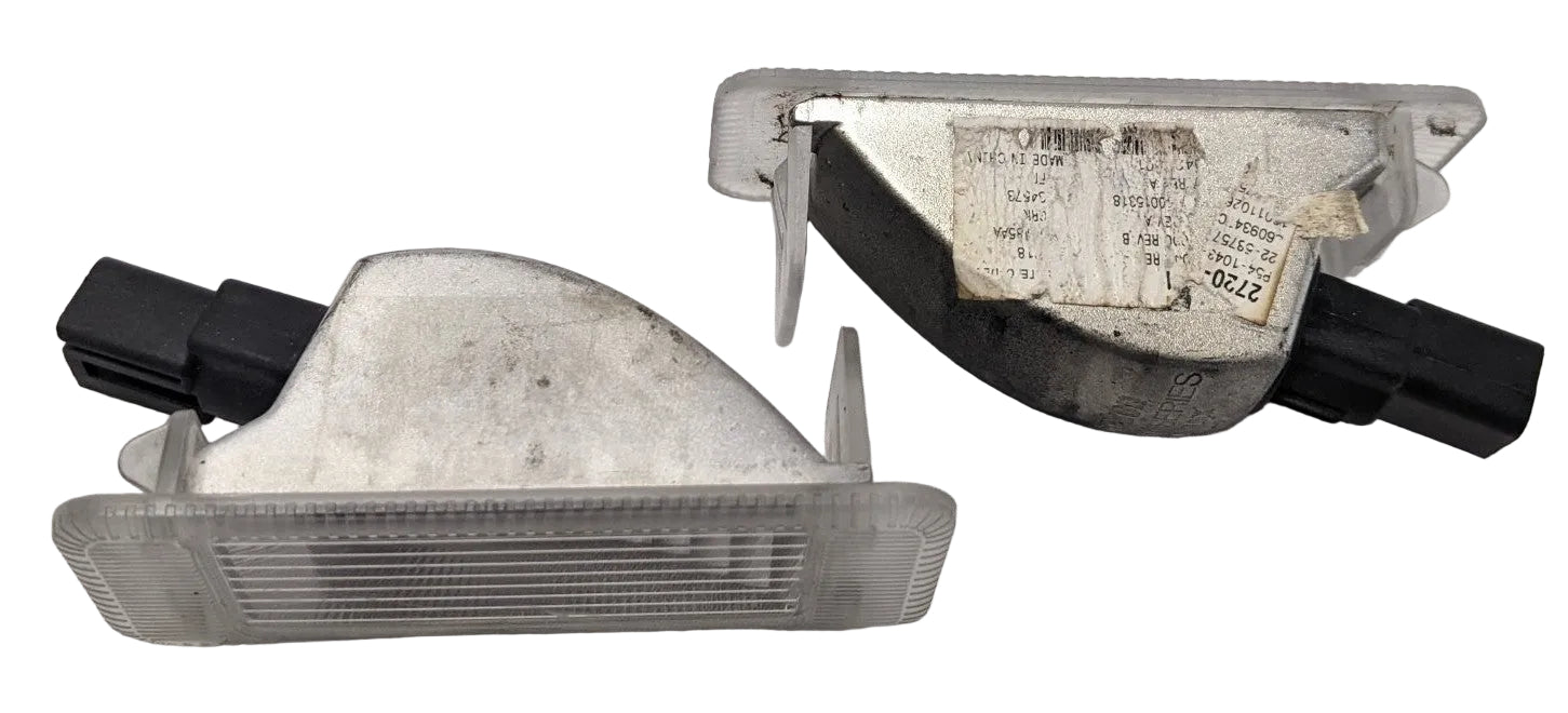 Used Grakon Under Bunk Courtesy Light 22-58757-000 Lot/2