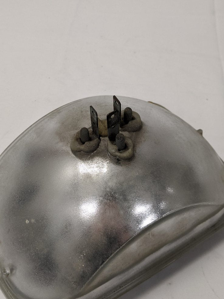 General Electric Double Filament Halogen Headlamp w/ Housing - GEH5054