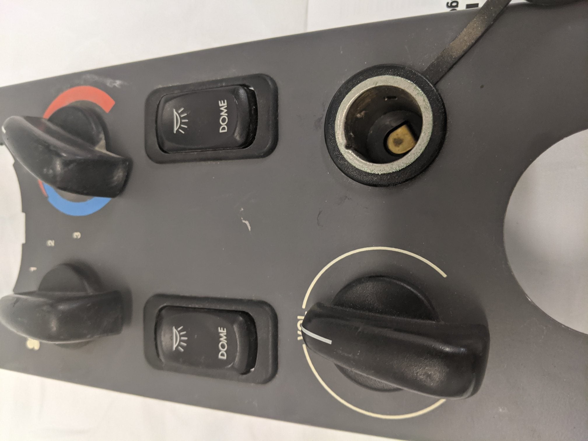 Freightliner Columbia Sleeper Control Panel | 22-46623-005 | Used