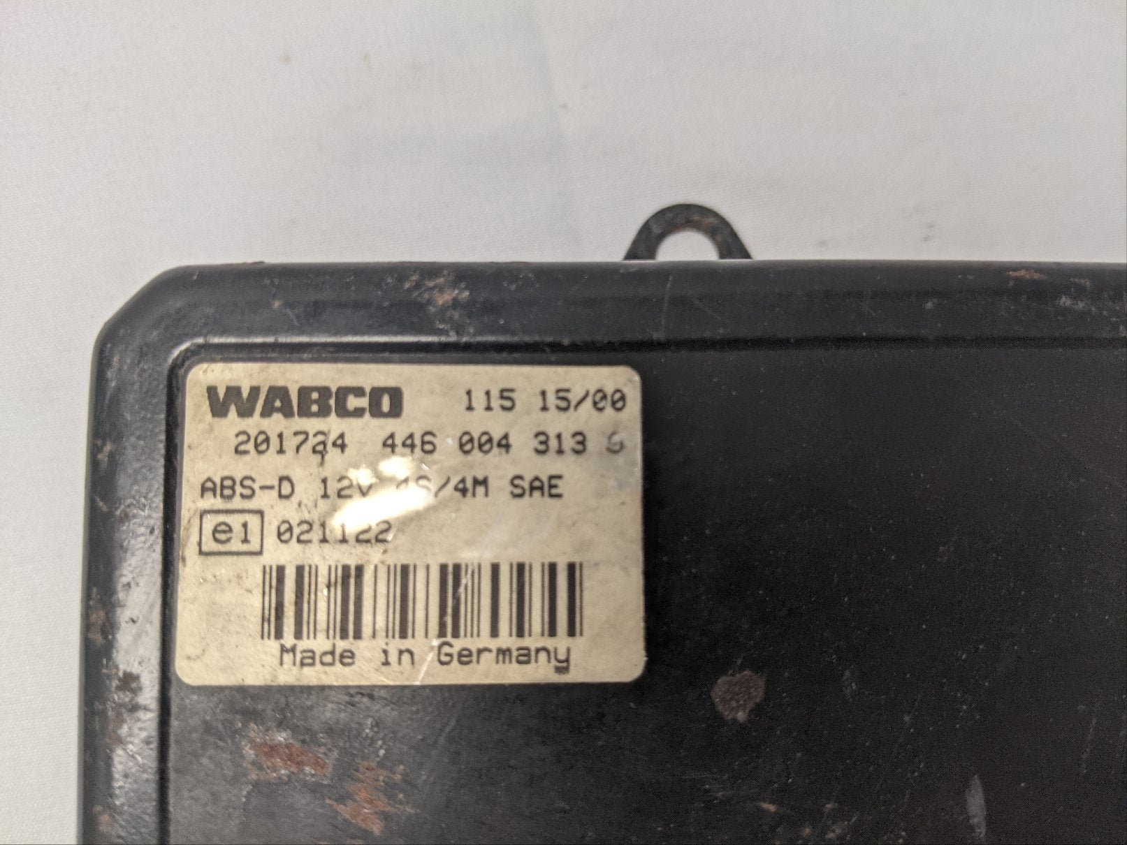 Damaged Wabco D-Basic 4S4M ABS Electronic Control Module - P/N WAB 446 004 313 0