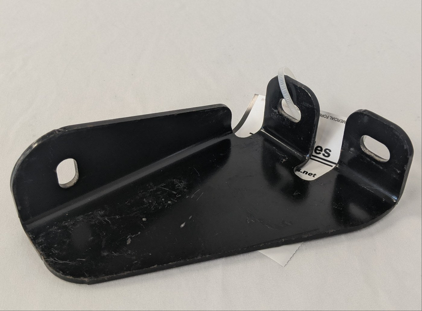 Freightliner LH Roof Fairing Extender Trim Tab Bracket - P/N 22-62104-000 (10011692368188)